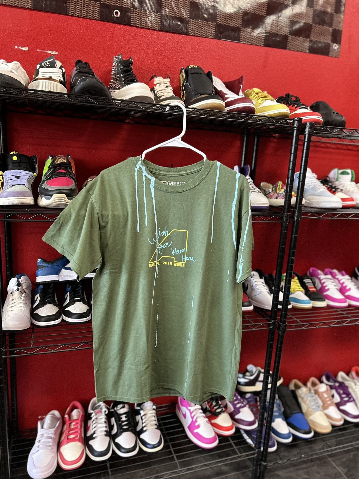 Travis Scott Travis Scott sun flowers tee Size US L / EU 52-54 / 3 - 2 Thumbnail