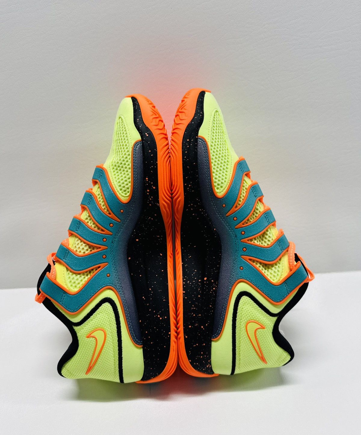 Nike Nike KD18 NRG Timeline Clear Jade Black Liquid Lime Size US 12 / EU 45 - 3 Thumbnail
