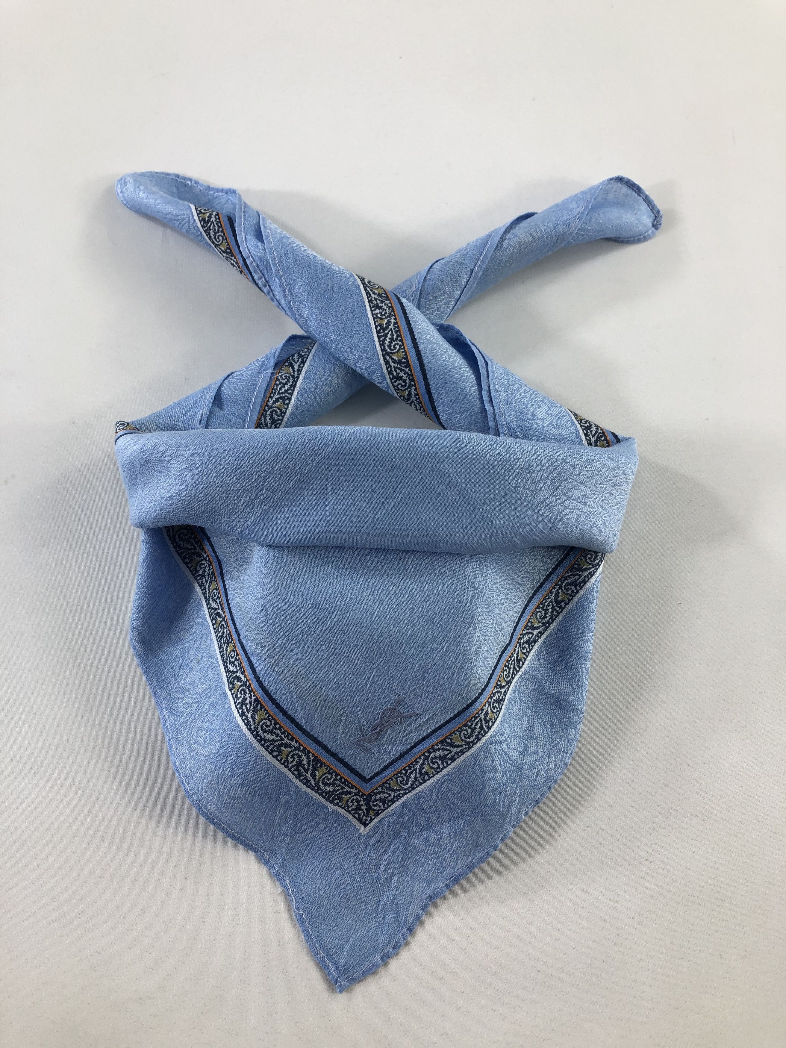 Yves Saint Laurent Yves Saint Laurent Handkerchief / Bandana / Neckerchief Size ONE SIZE - 1 Thumbnail