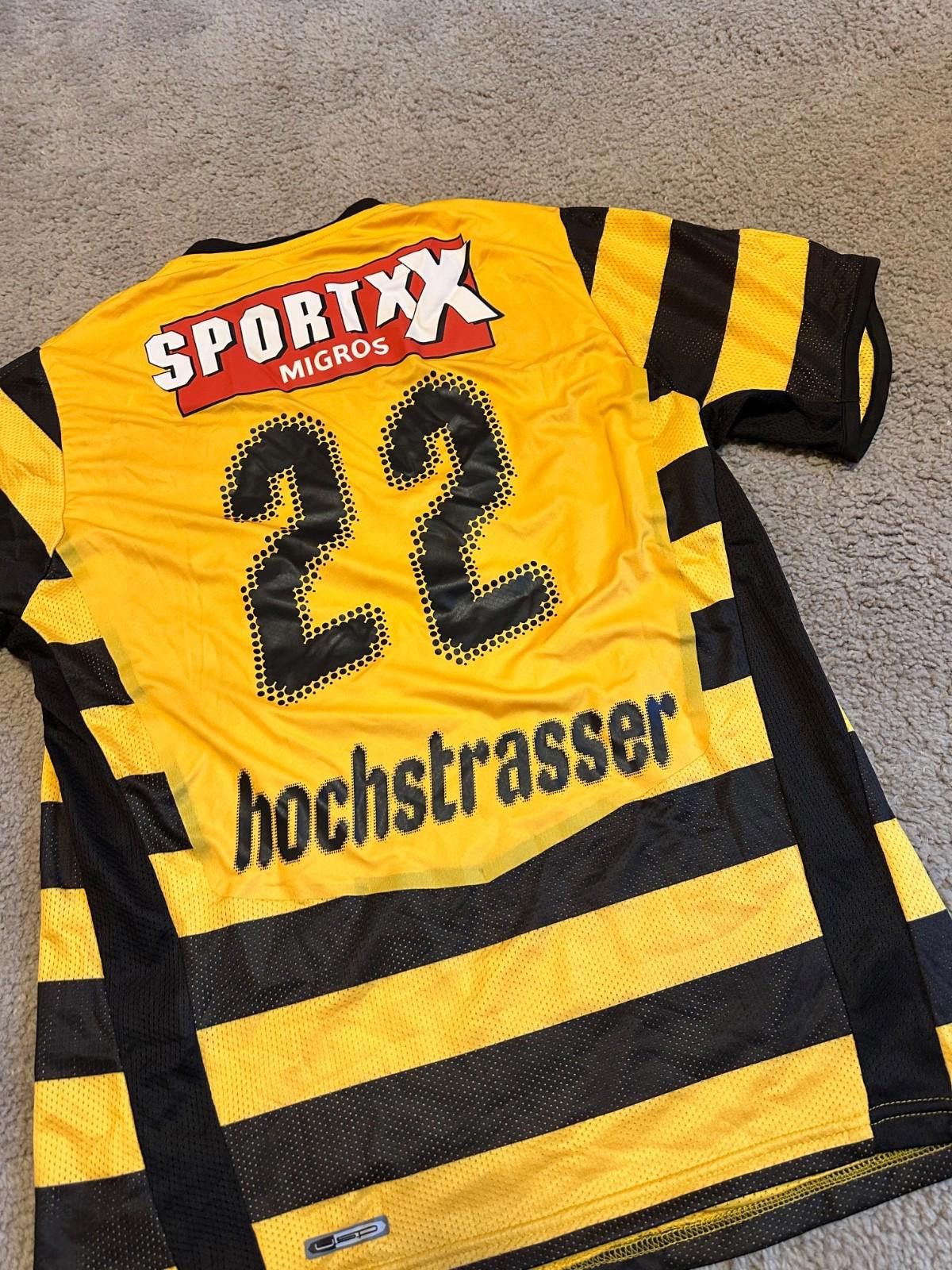 Puma #22 Hochstrasser YOUNG BOYS 2008/09 SHIRT SOCCER FOOTBALL Size US M / EU 48-50 / 2 - 7 Thumbnail