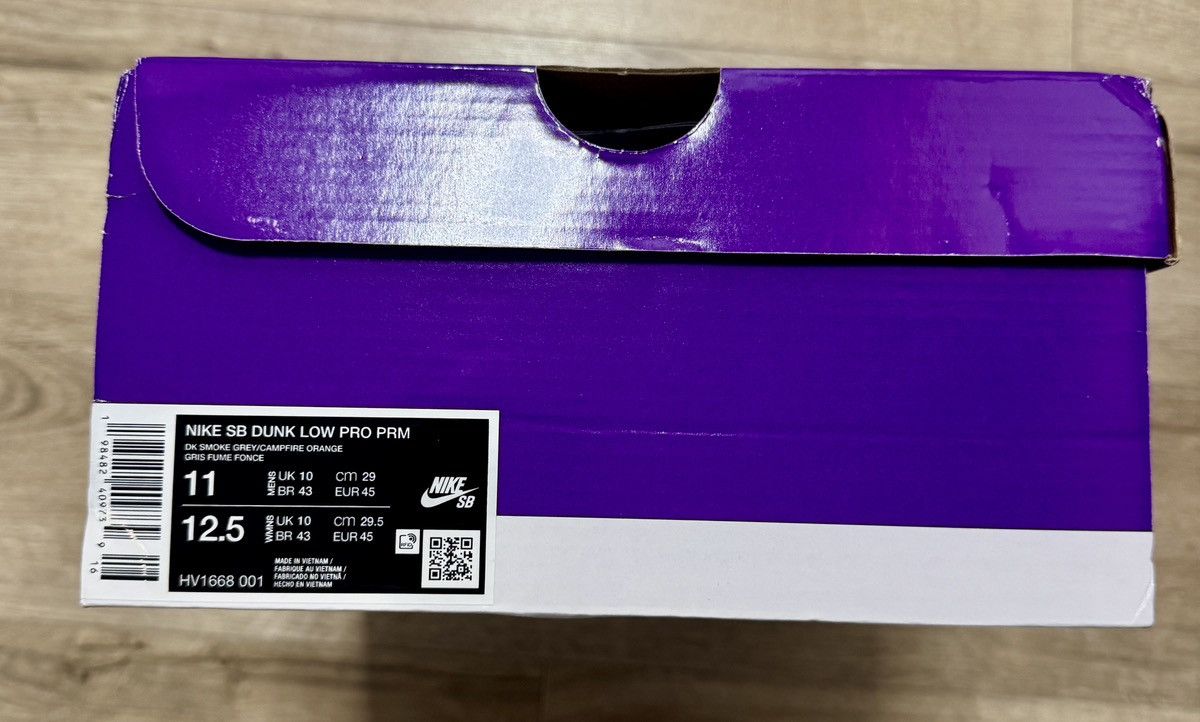 Nike SB Nike SB Dunk Low "Krampus" Size US 11 / EU 44 - 7 Thumbnail
