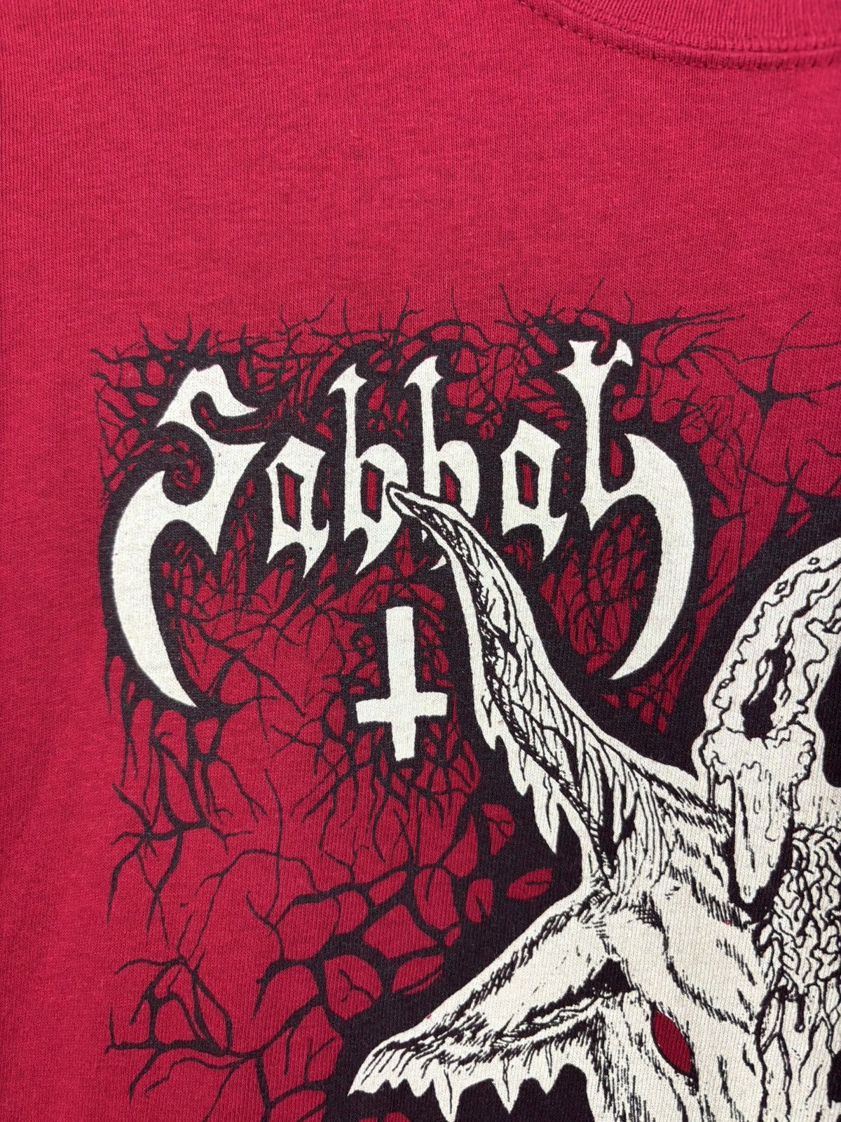 Band Tees 00s Sabbat Desecration Thrash Black Metal T-Shirt Red Size M Size US M / EU 48-50 / 2 - 3 Thumbnail