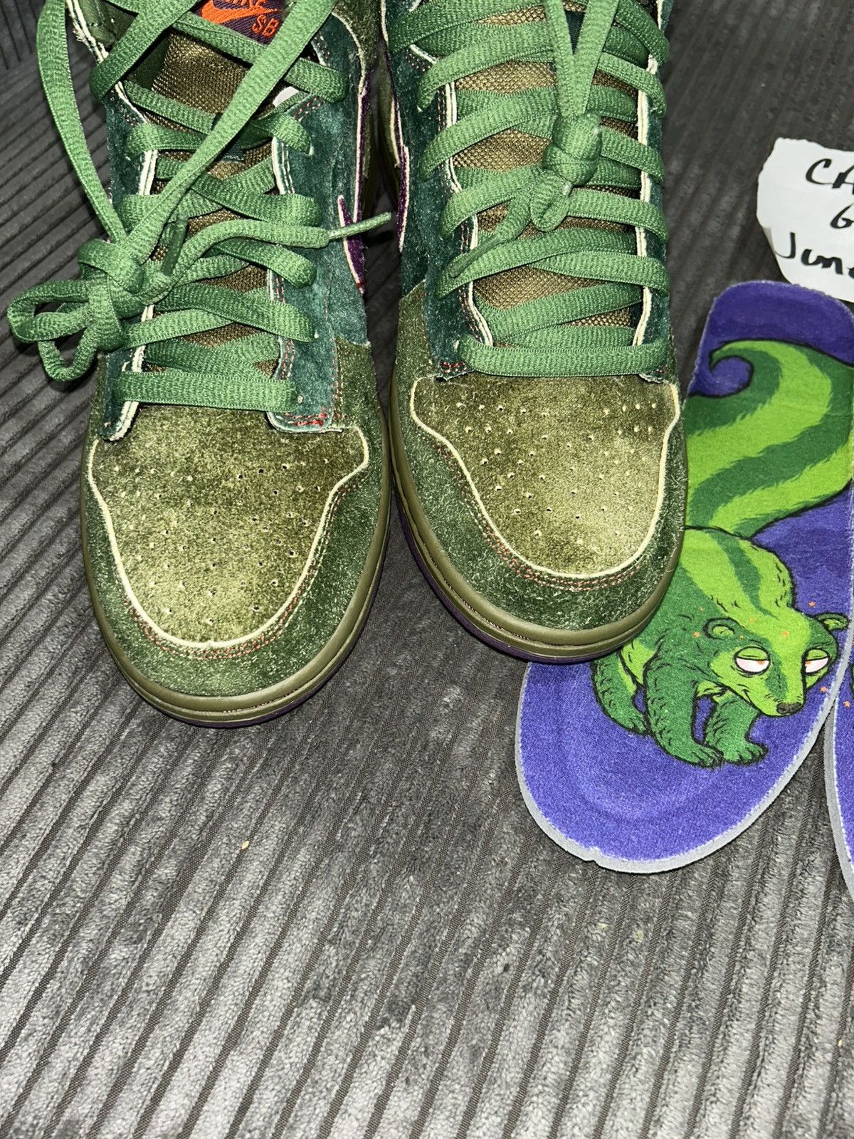 Vintage NIKE SB SKUNKS Size US 11 / EU 44 - 19 Thumbnail