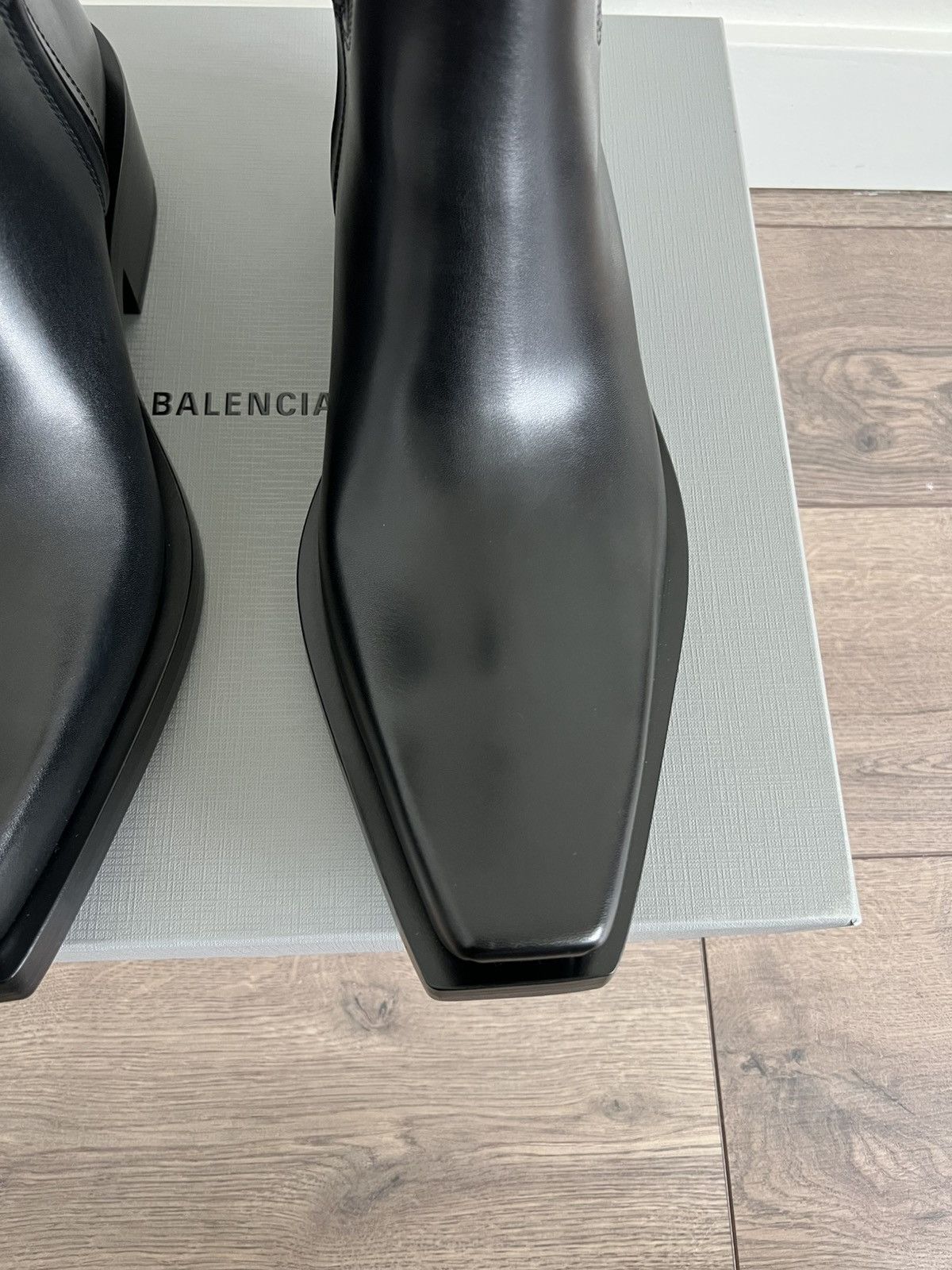Balenciaga Balenciaga Santiago Boot Black Calfskin 43 Size US 10 / EU 43 - 14 Thumbnail