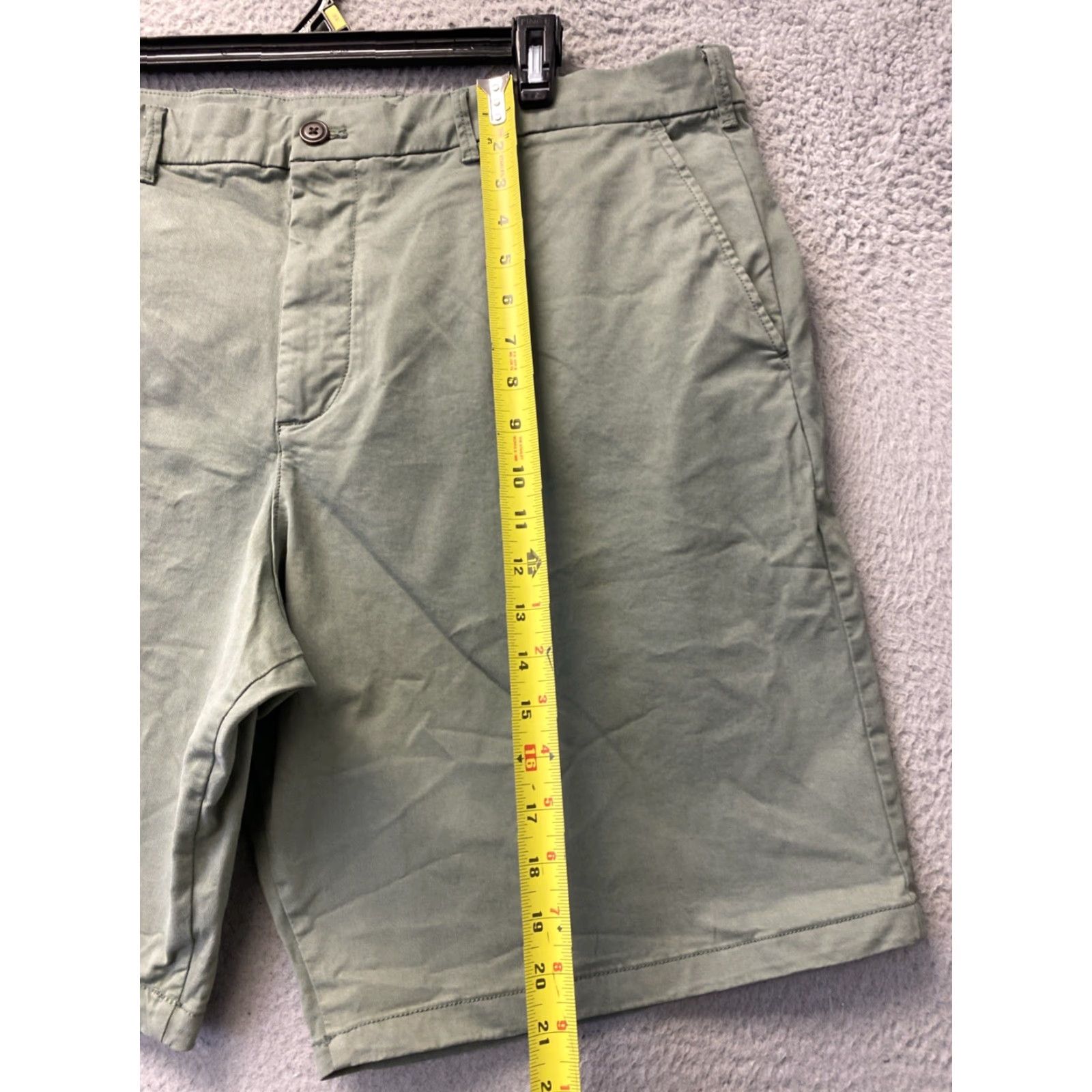 Gap Gap Men Chino Shorts 42 Green Flat Front Casual 12-Inch Fall Spring Summer Winter Size US 42 / EU 58 - 4 Thumbnail