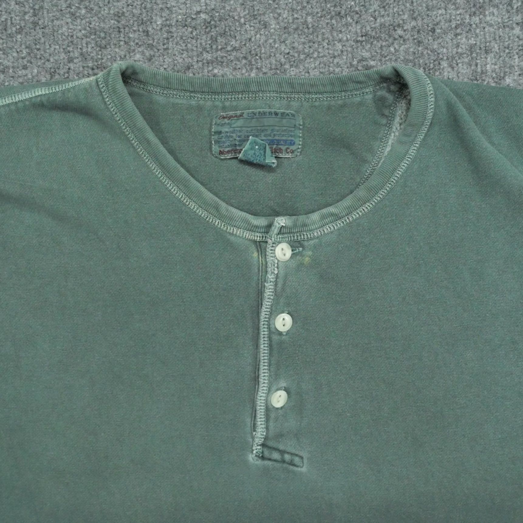 Abercrombie & Fitch VINTAGE Abercrombie & Fitch Sweatshirt Adult Large Green Faded Henley Distressed 90s Mens Size US L / EU 52-54 / 3 - 2 Thumbnail