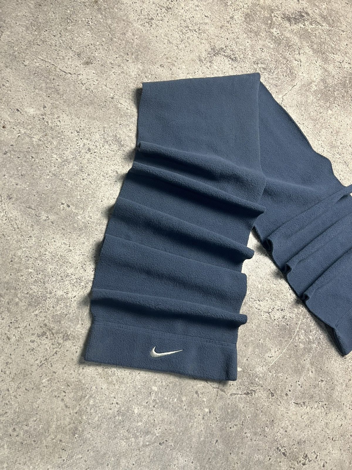 Nike Vintage Nike Scarf 90s Size ONE SIZE - 2 Thumbnail