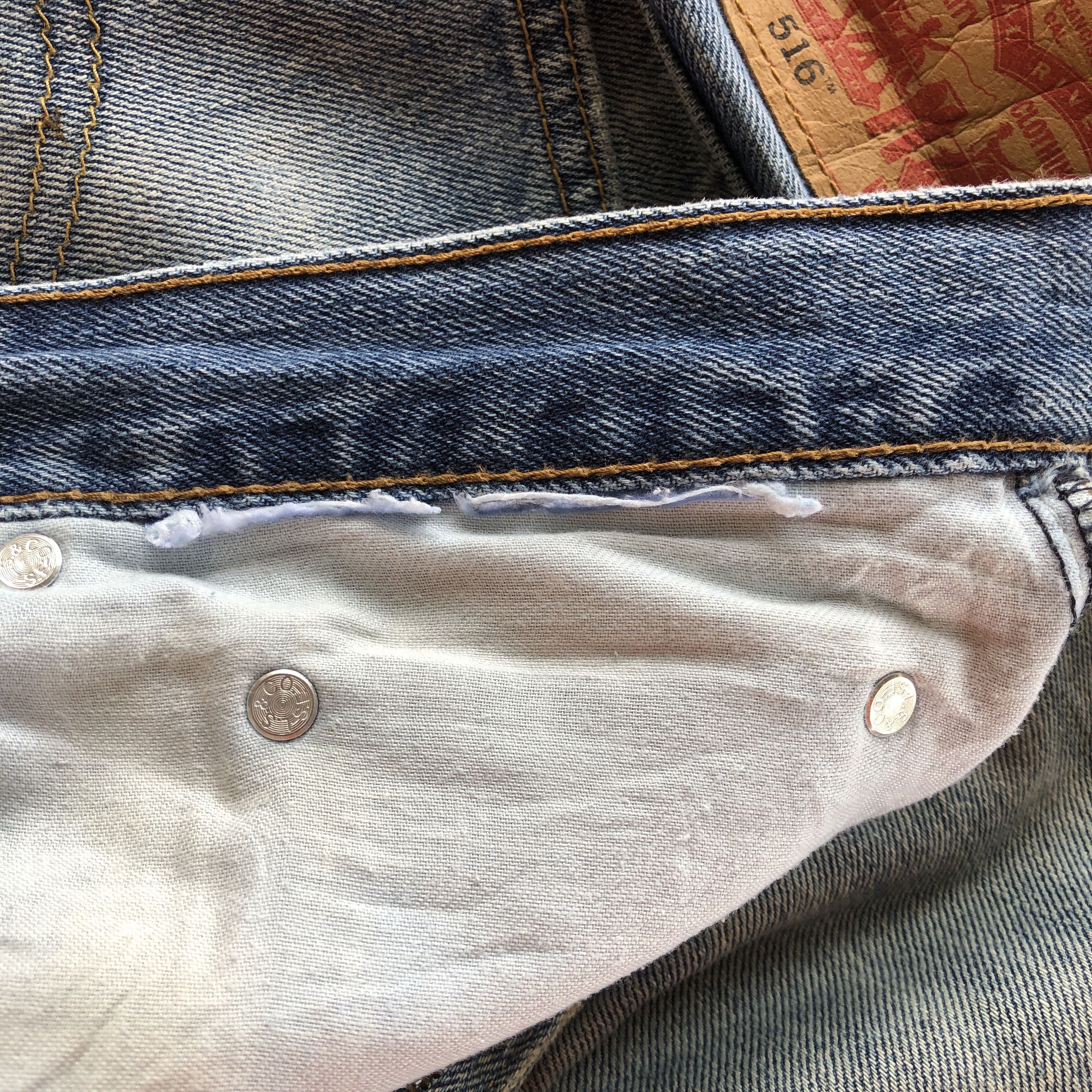 Levi's Vintage Levis Light Wash Jeans Levi's 516 Denim Pants Size US 32 / EU 48 - 8 Thumbnail