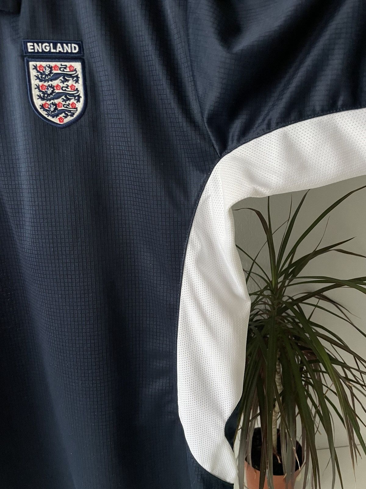 Umbro × Vintage Vintage Umbro England 2004/2006 Football Shirt Nation Jersey Size US XL / EU 56 / 4 - 7 Thumbnail