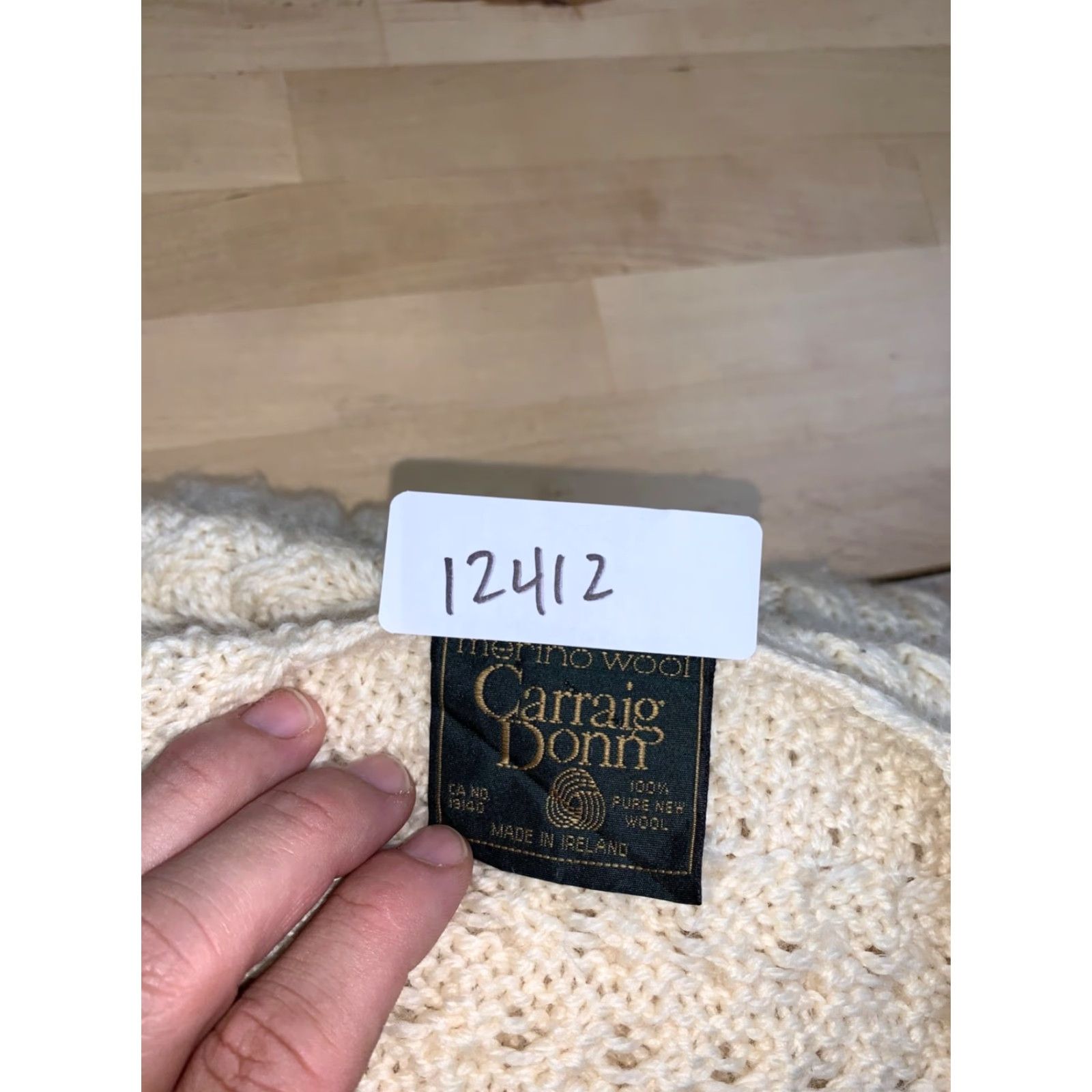 Vintage Carraig Donn Cardigan Womens M Beige Wool Knit Button Knit Casual Long Sleeve Regular Size M Cardigan Wool Beige 12412 Womens Vintage-Style? Size M / US 6-8 / IT 42-44 - 2 Thumbnail