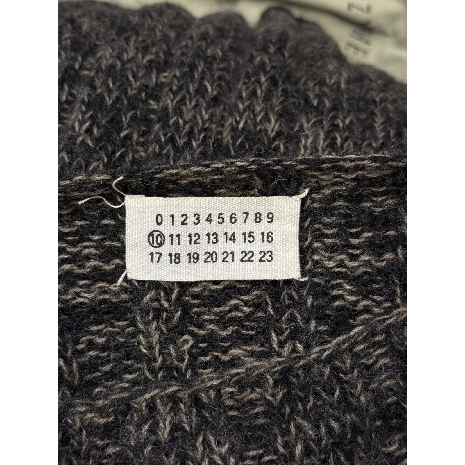 Maison Margiela 1990s Maison Margiela “Martin era” thick wool knit Size L / US 10 / IT 46 - 5 Thumbnail