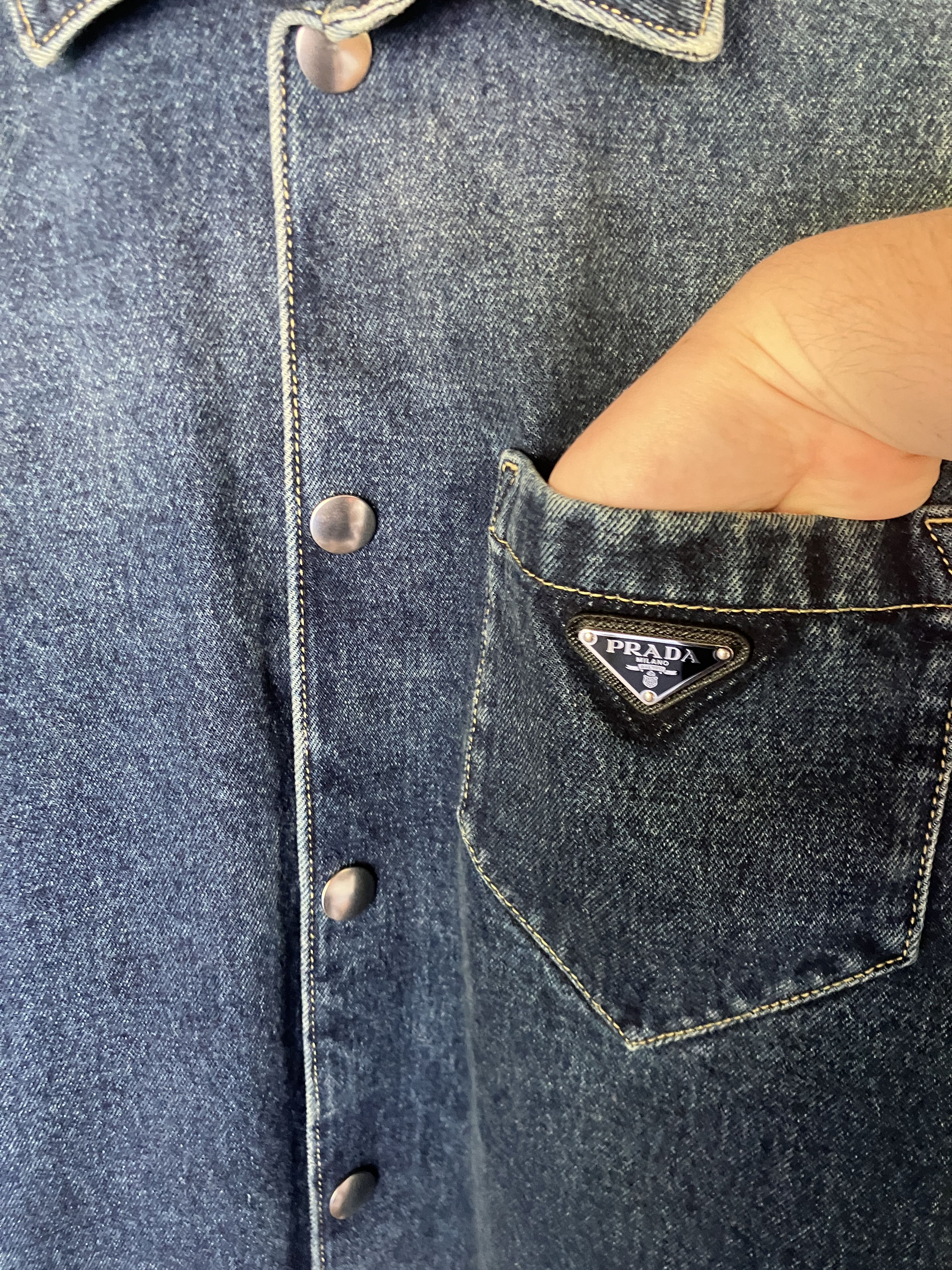 Prada Prada Denim Snap Badge Overshirt Size US XL / EU 56 / 4 - 2 Thumbnail