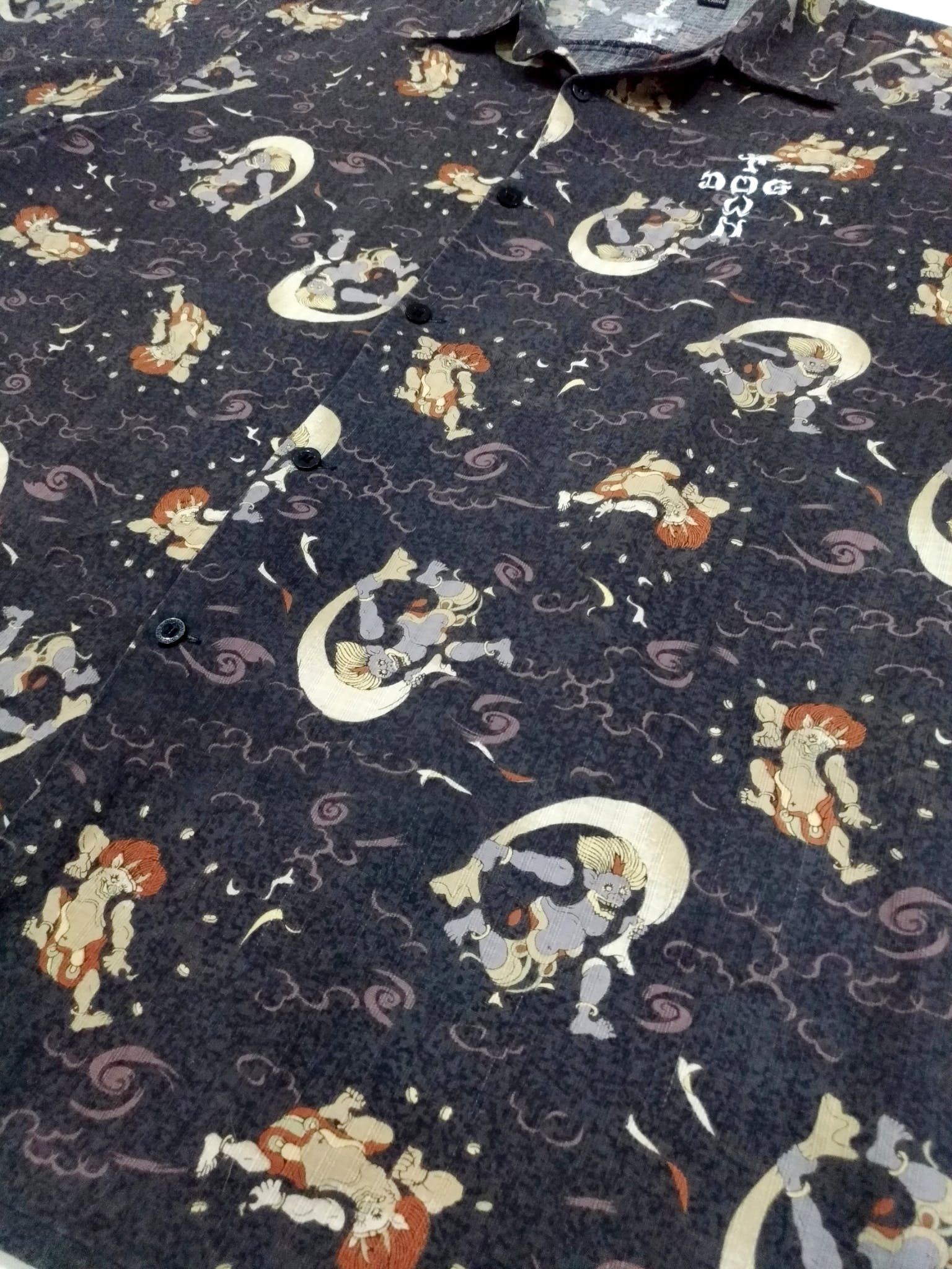 Dogtown Rare! Vintage Dogtown Black Dragon Fujin Raijin Motif Shirt Size US XL / EU 56 / 4 - 7 Thumbnail