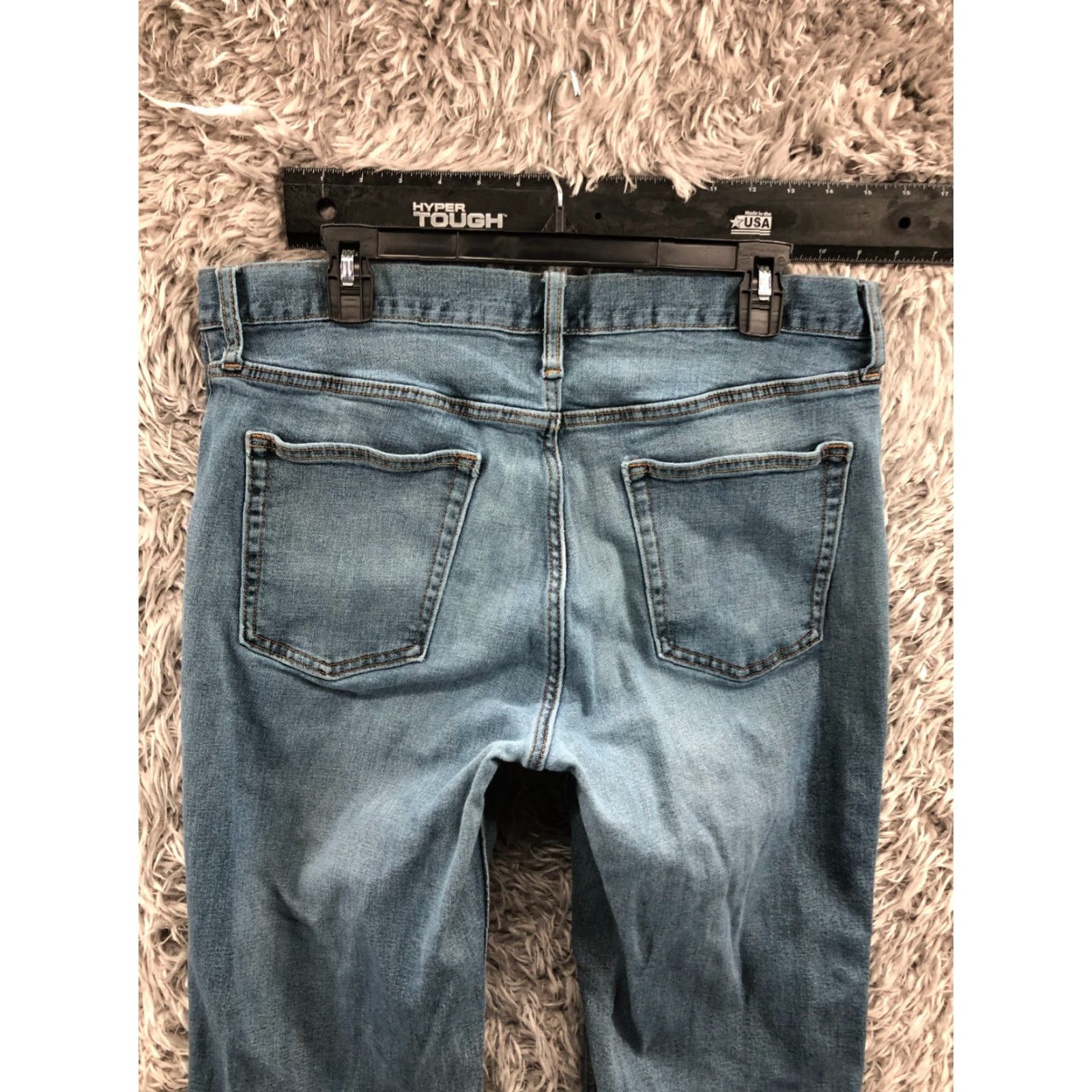 Old Navy Old Navy Straight Jeans Mens 36x34 Mid Rise Medium Wash Blue Denim 5-Pocket Regular Fit Baggy Style Logo Jeans Mens Blue Straight 36 34 Size US 36 / EU 52 - 7 Thumbnail