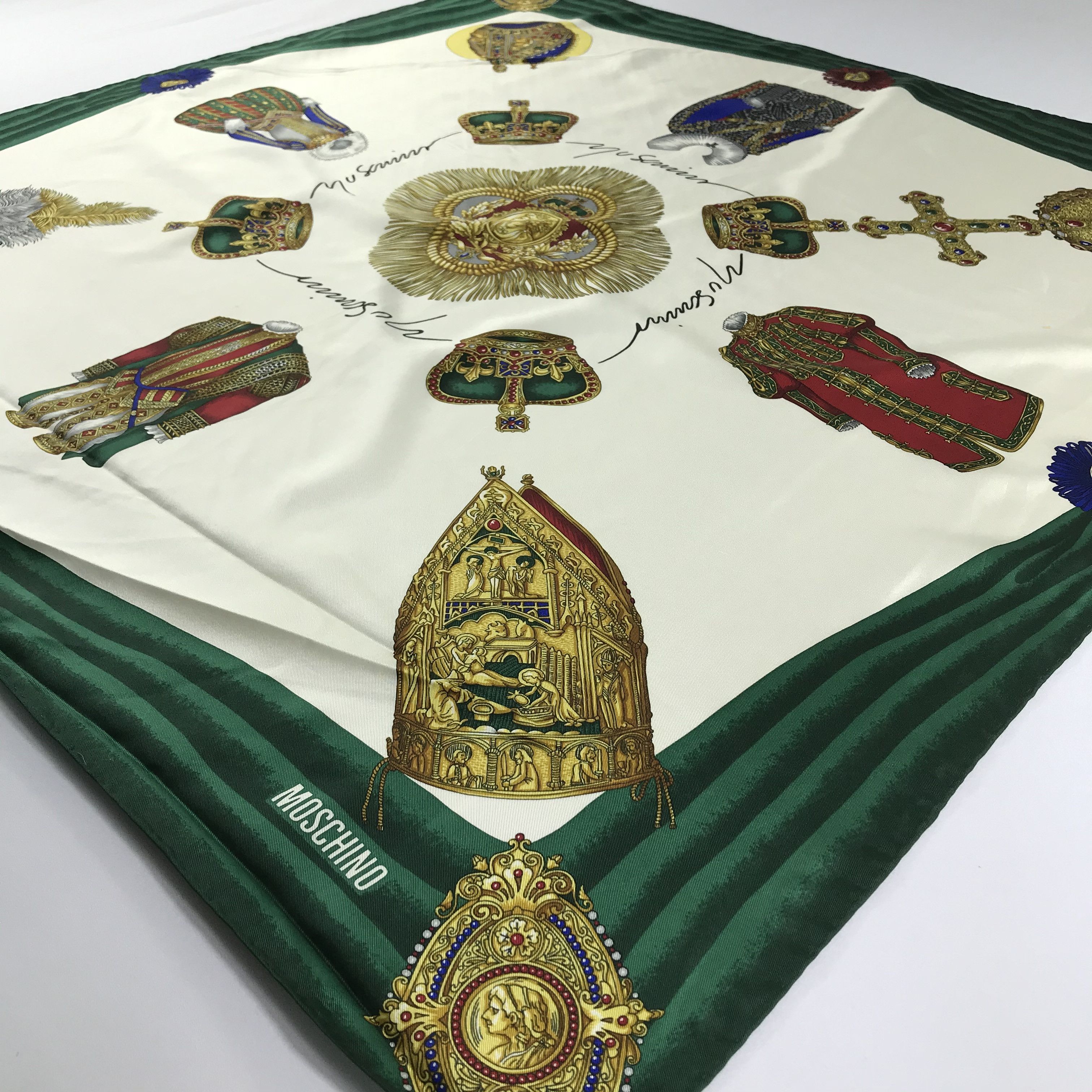 Vintage Vintage Moschino Silk Scarf Size ONE SIZE - 3 Thumbnail
