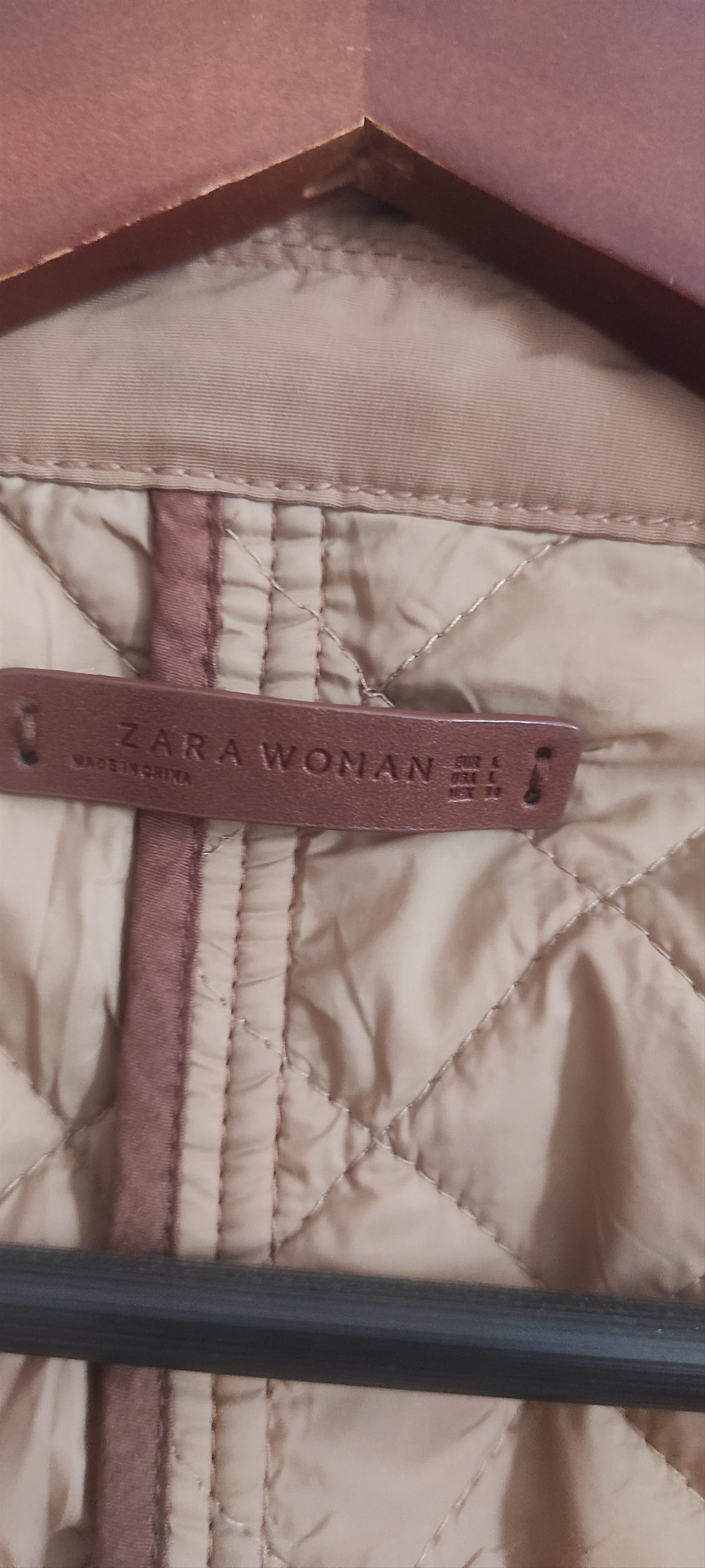 Zara Zara Beige Quilted Women Jacket - Size M Size L / US 10 / IT 46 - 17 Thumbnail