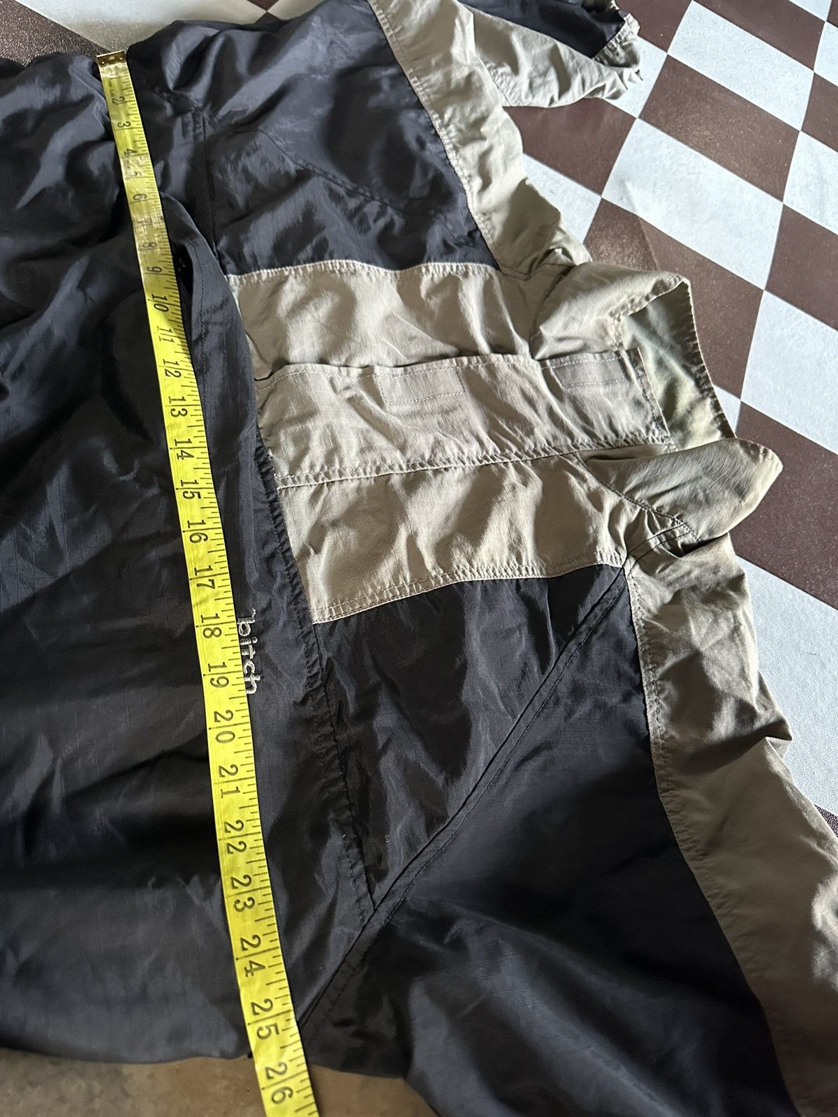 Vintage Bitch skateboard windbreaker Size US L / EU 52-54 / 3 - 10 Thumbnail