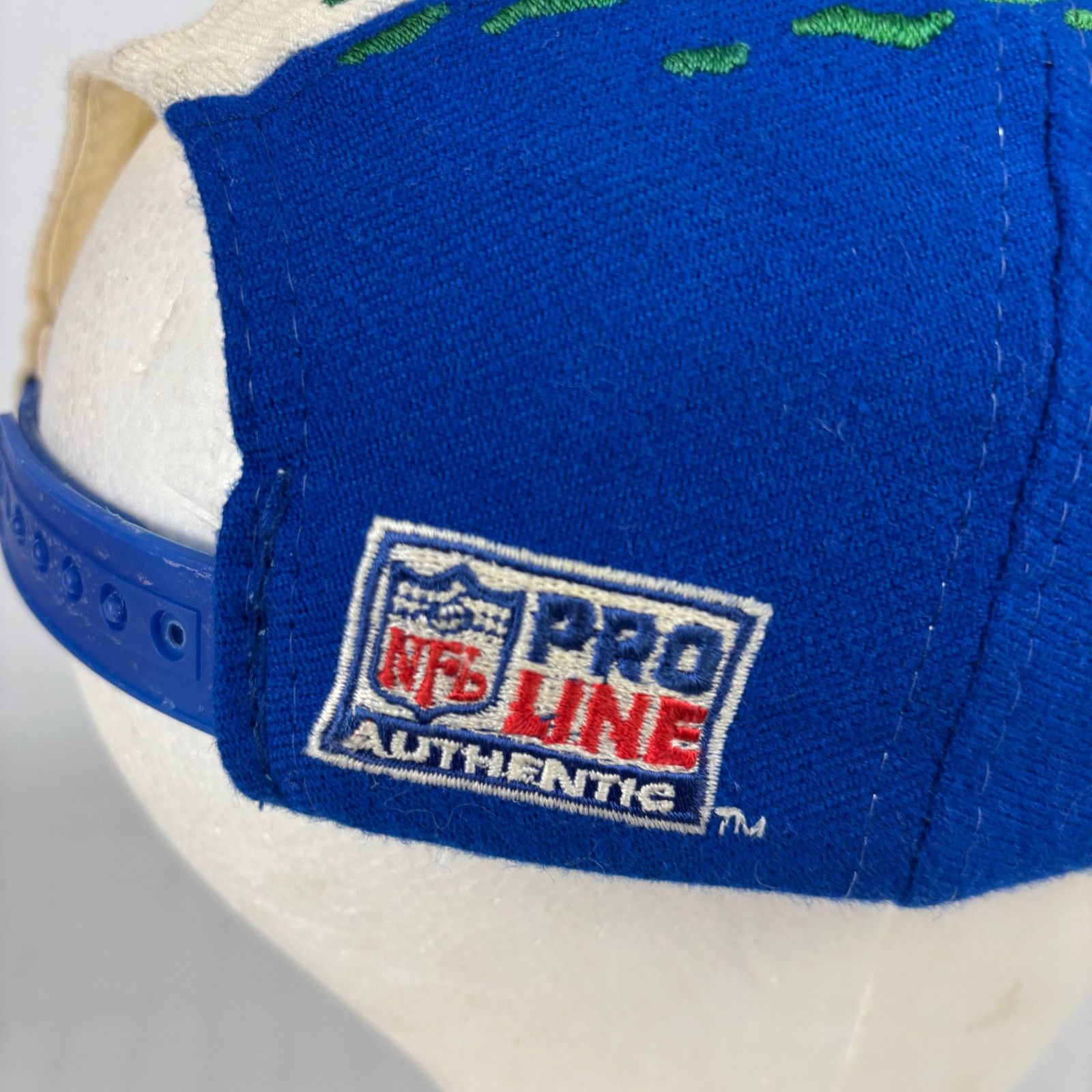 Logo Athletic VTG Seattle Seahawks Splash Logo Athletic Pro Line Snapback Size ONE SIZE - 4 Thumbnail