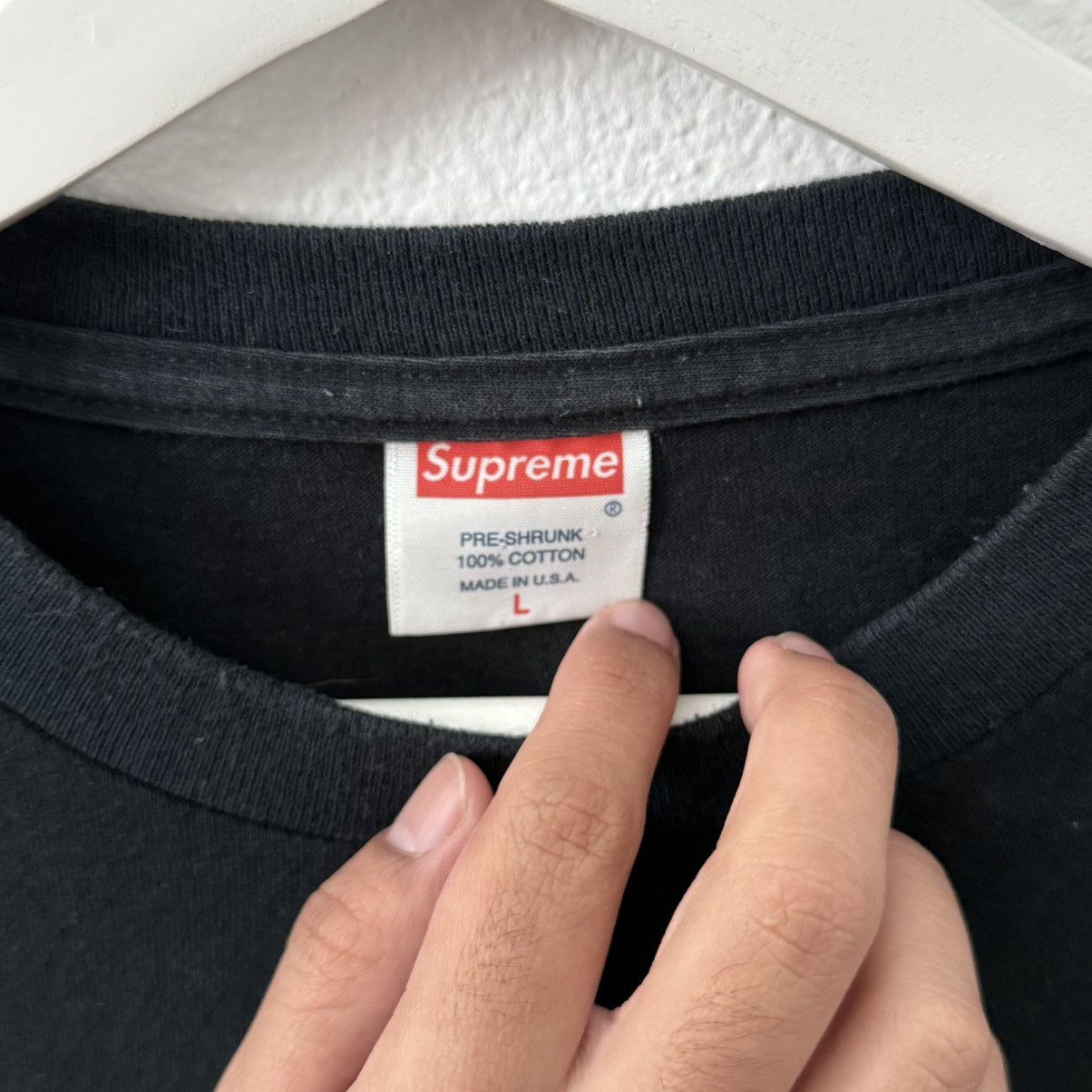 Supreme Supreme Men's Black T-shirt Size US L / EU 52-54 / 3 - 5 Thumbnail