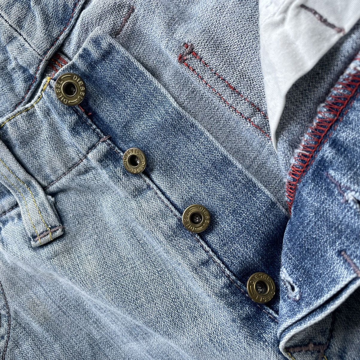 Diesel DIESEL INDUSTRY FLARE SPIRAL CUT FLY BUTTON DENIM PANTS Size US 30 / EU 46 - 17 Thumbnail