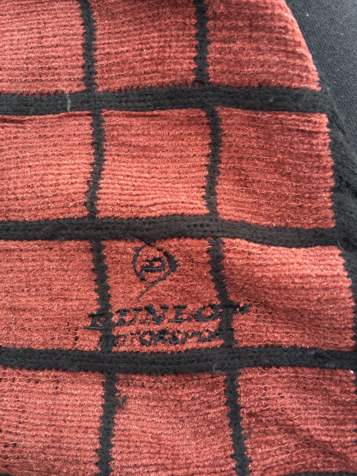 Dunlop Rare Vintage Dunlop Knitted Sweater Size US L / EU 52-54 / 3 - 8 Thumbnail