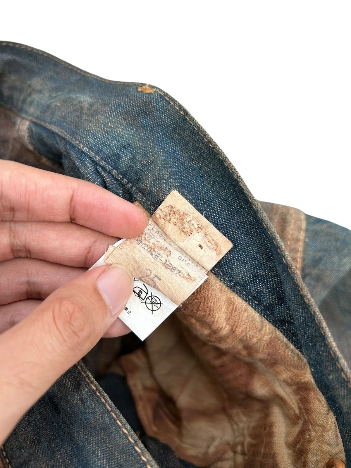 Kapital VINTAGE MICHIKO KOSHINO YEN RUSTY BUCKLE BACK DENIM JEANS Size US 27 - 15 Thumbnail