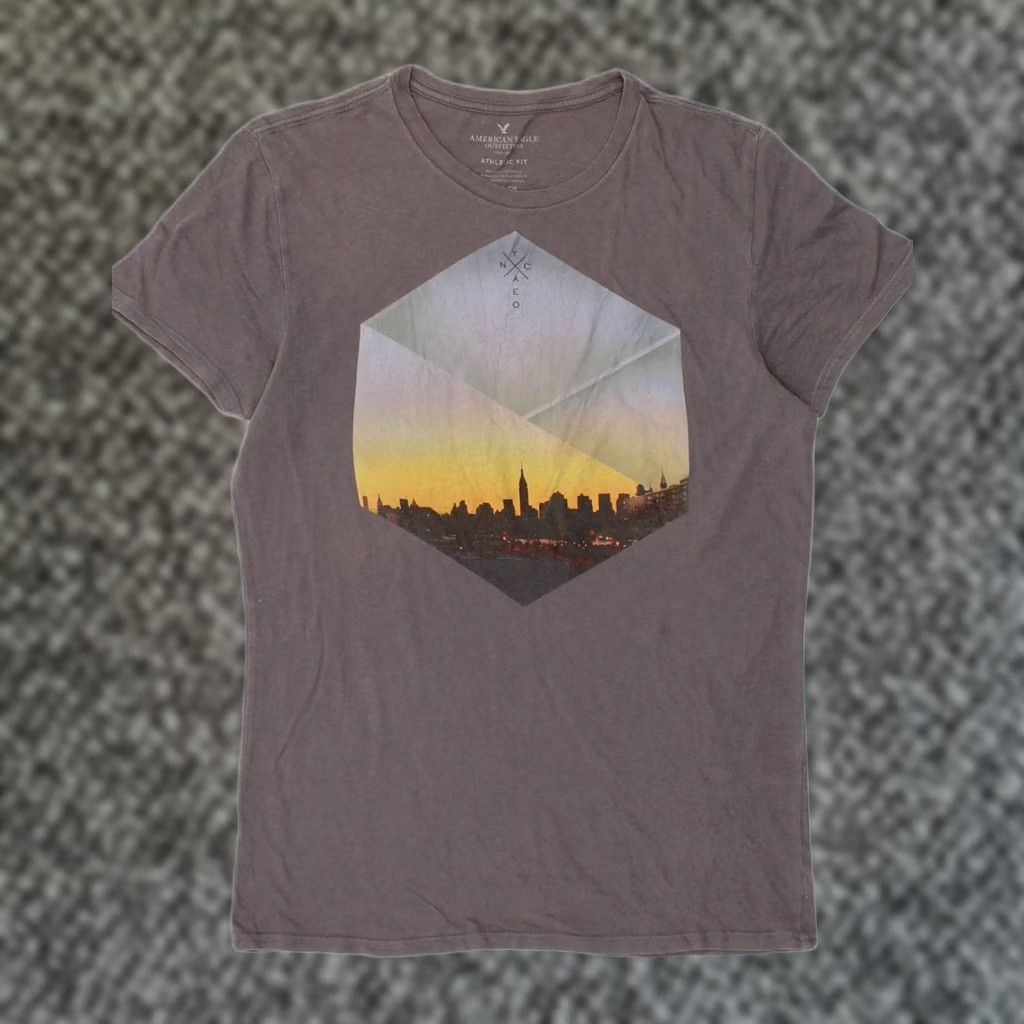 Vintage AMERICAN EAGLE Mens T-Shirt Top Small Grey Cotton Graphic Size US S / EU 44-46 / 1 - 1 Thumbnail