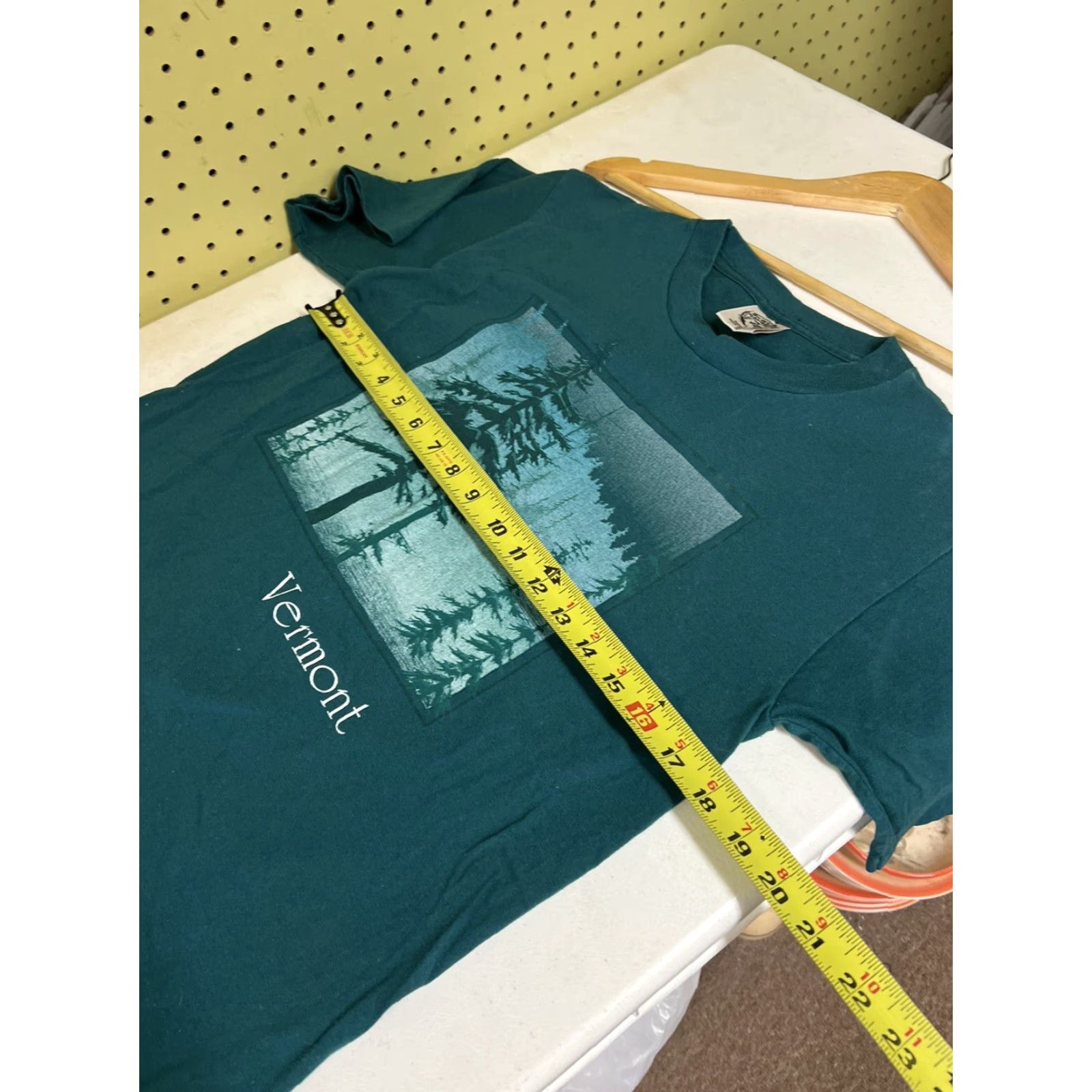 Vintage VINTAGE Eagle Vermont Nature T Shirt Medium Green Short Sleeve Trees Single Stitch Mens 90s USA Size US M / EU 48-50 / 2 - 7 Thumbnail