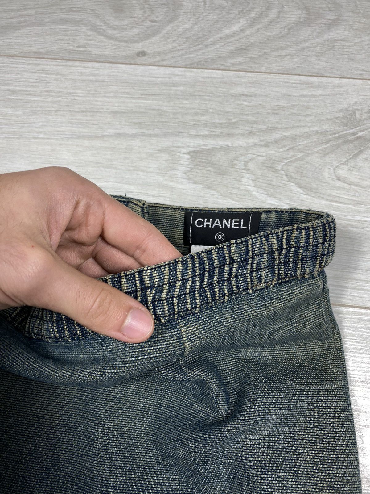 Chanel × Vintage Rare 2001 Chanel Suit Size S / US 4 / IT 40 - 22 Thumbnail