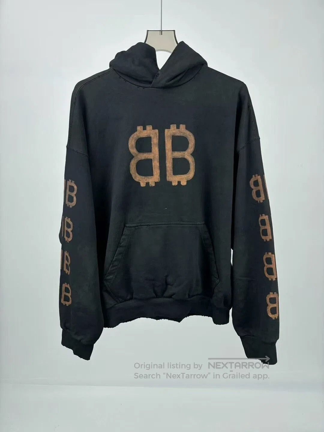 Balenciaga balenciaga bitcoin graphic hoodie sweatshirt. Size US S / EU 44-46 / 1 - 1 Thumbnail