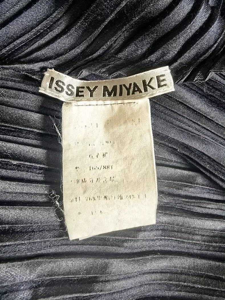 Issey Miyake Issey Miyake size:2 Dark blue pleated dress Size M / US 6-8 / IT 42-44 - 5 Thumbnail