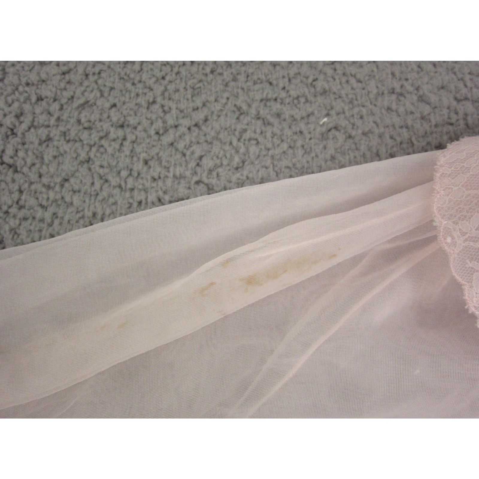 Vintage Vintage Van Raalte Lingerie Dress Small Pink Sheer Lace Nylon USA 60s Size S / US 4 / IT 40 - 5 Thumbnail