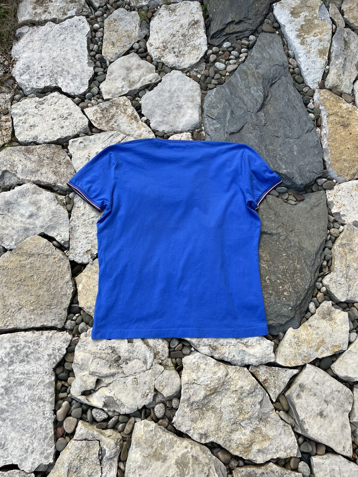 Moncler × Vintage Moncler maglia t-shirt pocket chest logo luxury tee drill Size US L / EU 52-54 / 3 - 2 Thumbnail