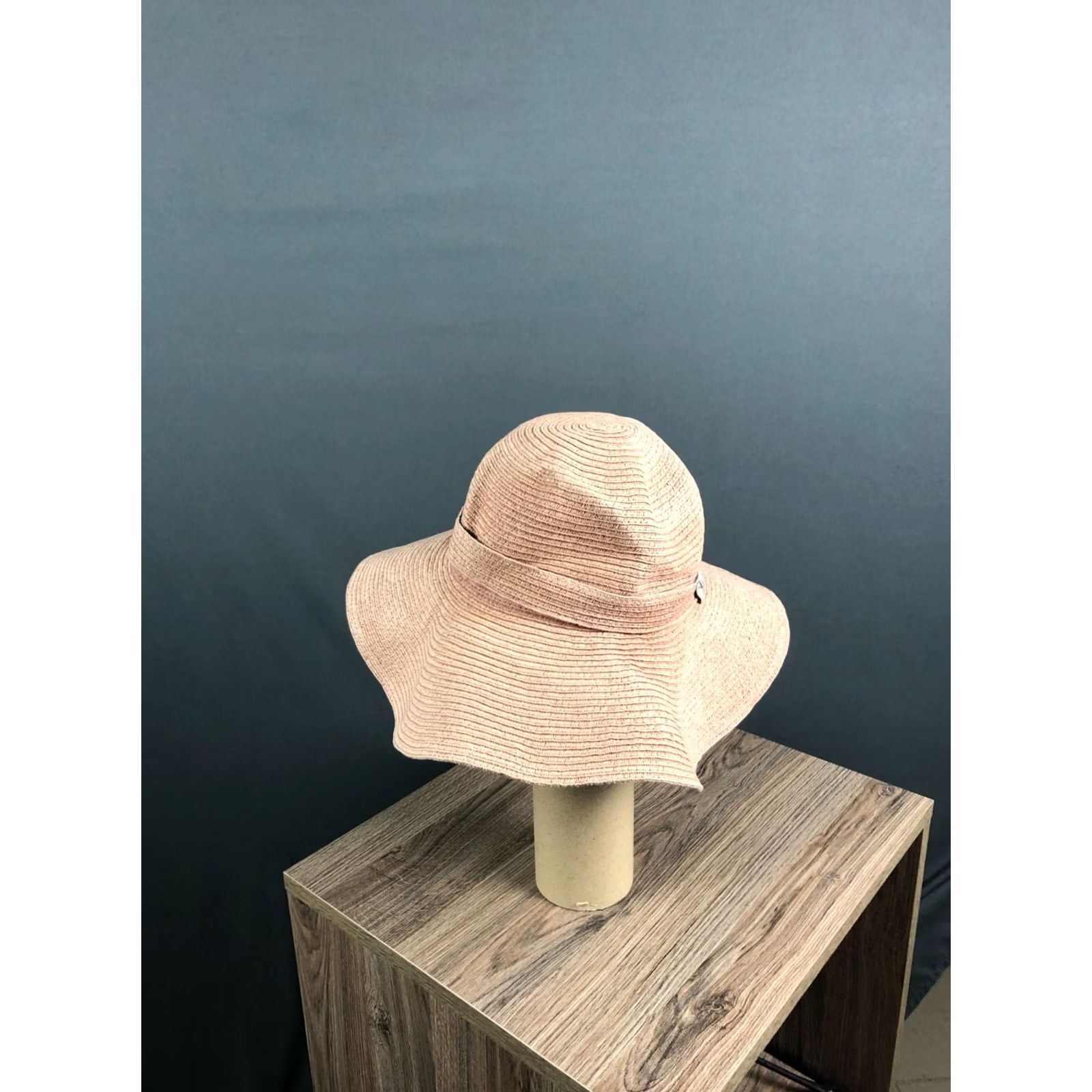 Barbour Barbour Pink Summer Paper Bucket Hat Women's S Vintage 90s Sun Hat Logo Breathable Casual Size ONE SIZE - 2 Thumbnail