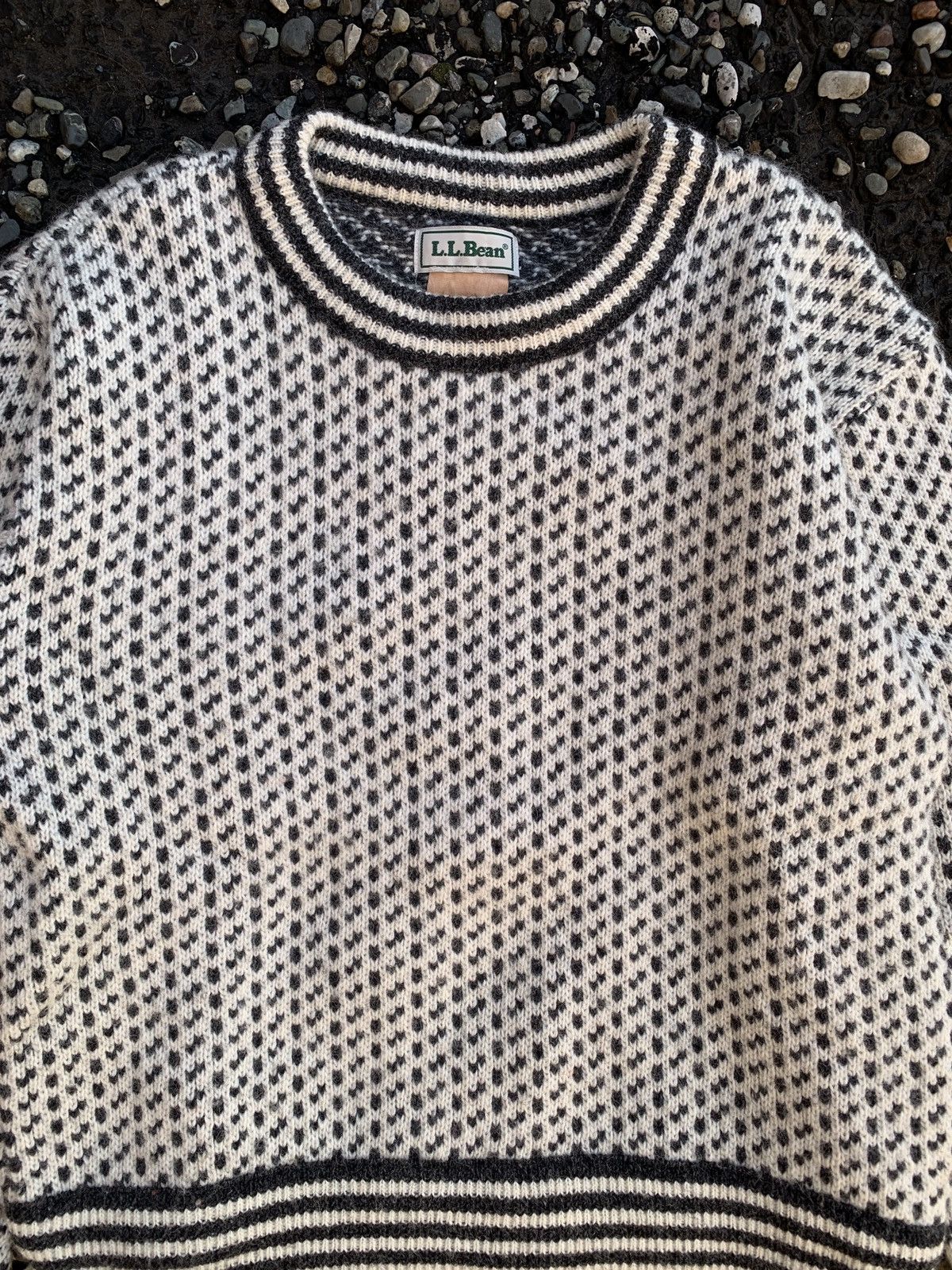 L.L. Bean Vintage L.L.Bean Norway Birdseye Wool Crewneck Sweater Size M / US 6-8 / IT 42-44 - 2 Thumbnail