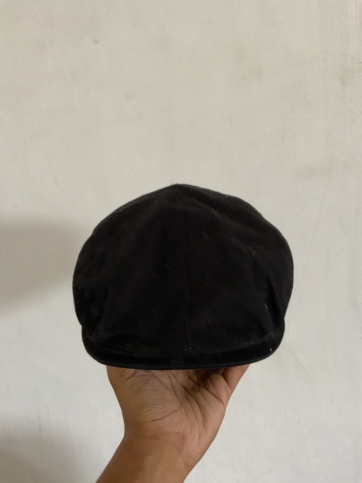 Beretta Black Uniqlo Flat Baretta Hat Size ONE SIZE - 5 Thumbnail