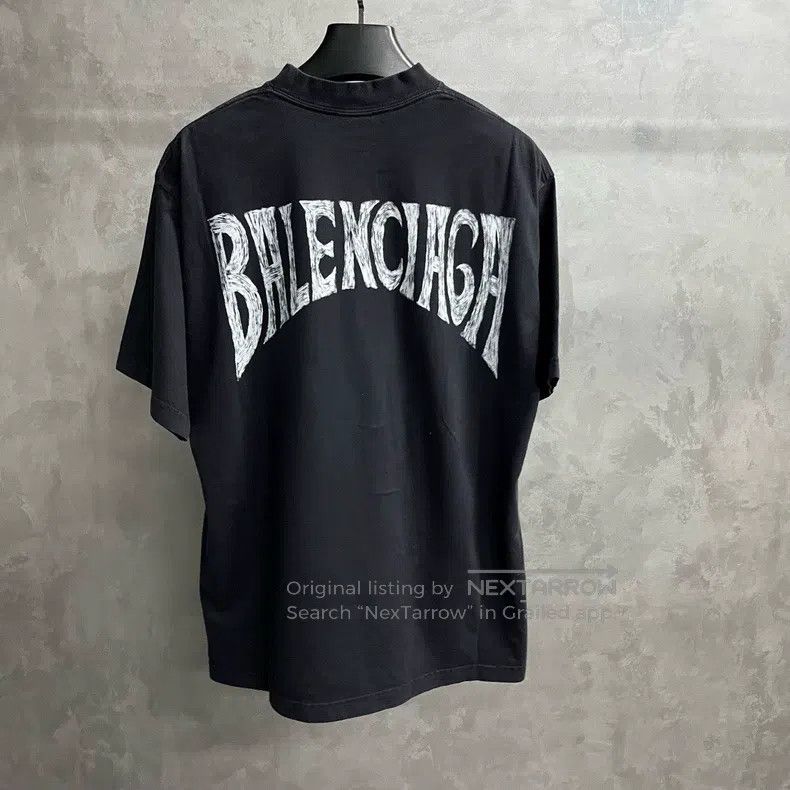 Balenciaga Balenciaga Black Letter Building Printed Round Neck Short Size US S / EU 44-46 / 1 - 2 Thumbnail
