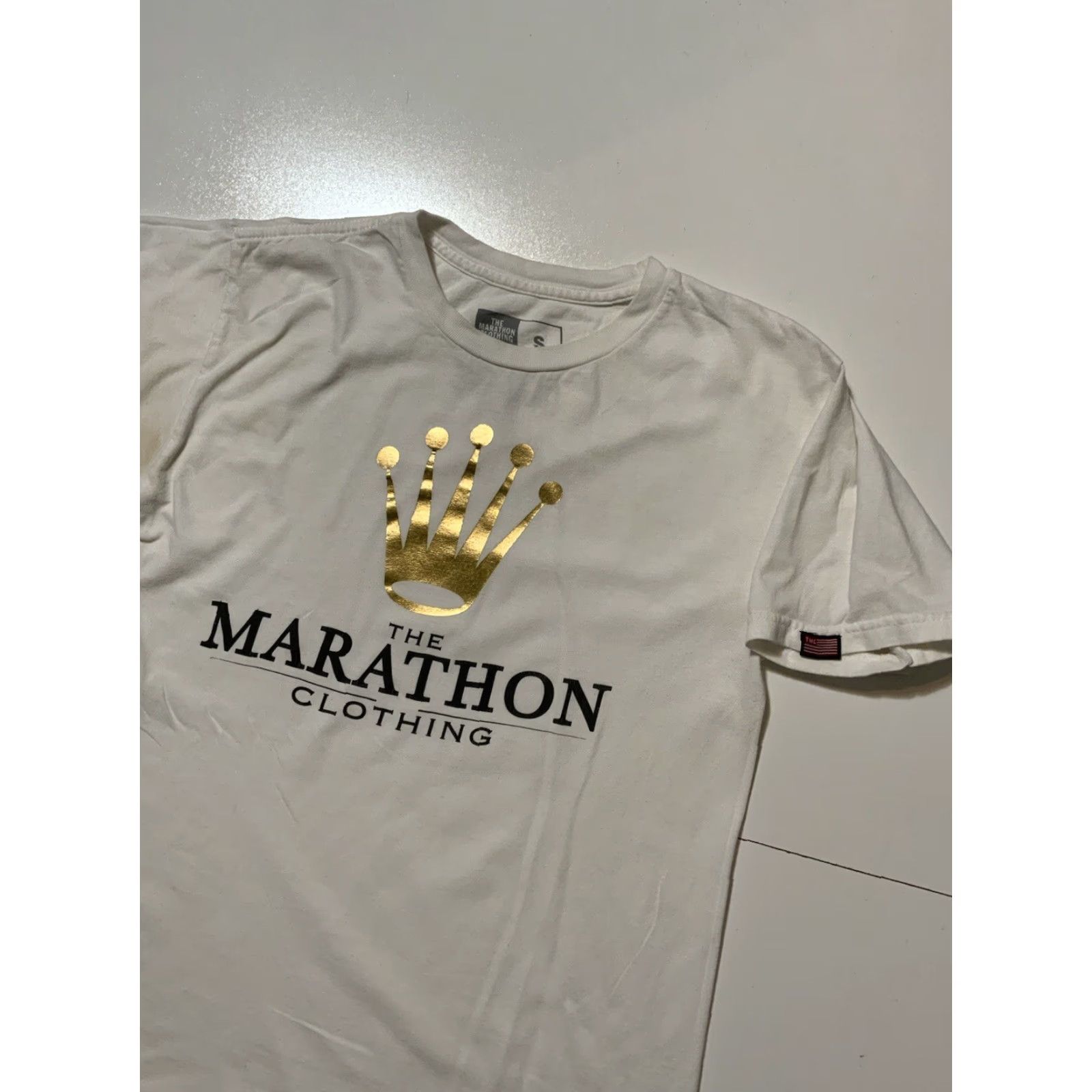 Vintage VINTAGE The Marathon Clothing Nipsey Hussle Crown White S/S Crewneck Graphic T-Shirt SM Size US S / EU 44-46 / 1 - 3 Thumbnail