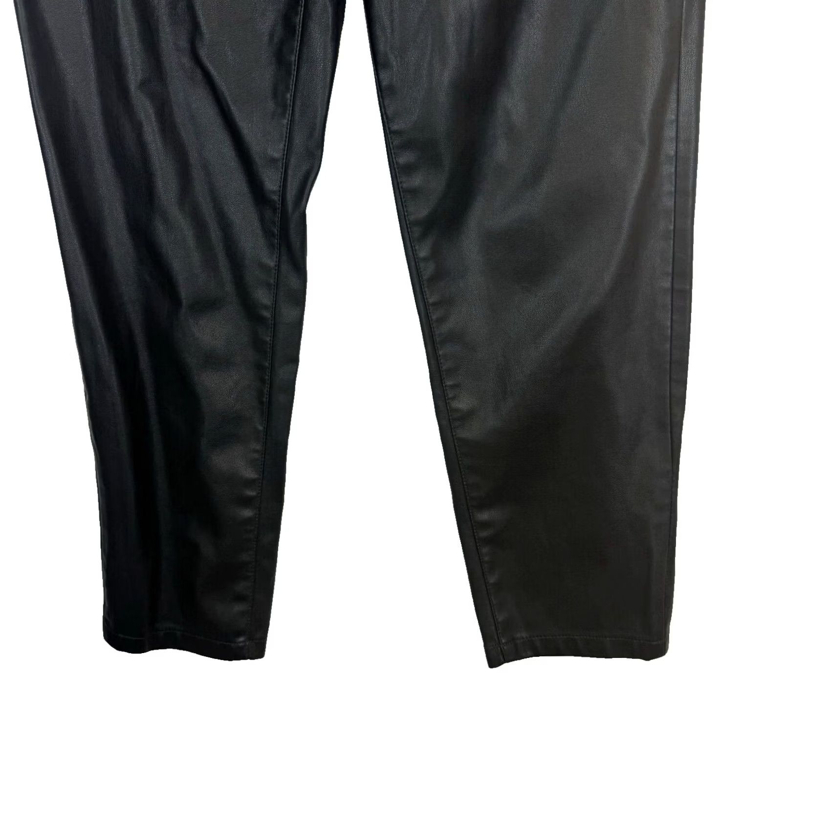 Zara ZARA Black Faux Leather High-Rise Skinny Pants, Size 2, 5-Pocket, Regular, Womens, Casual, 26in Waist, 28in Inseam Size 26" / US 2 / IT 38 - 4 Thumbnail