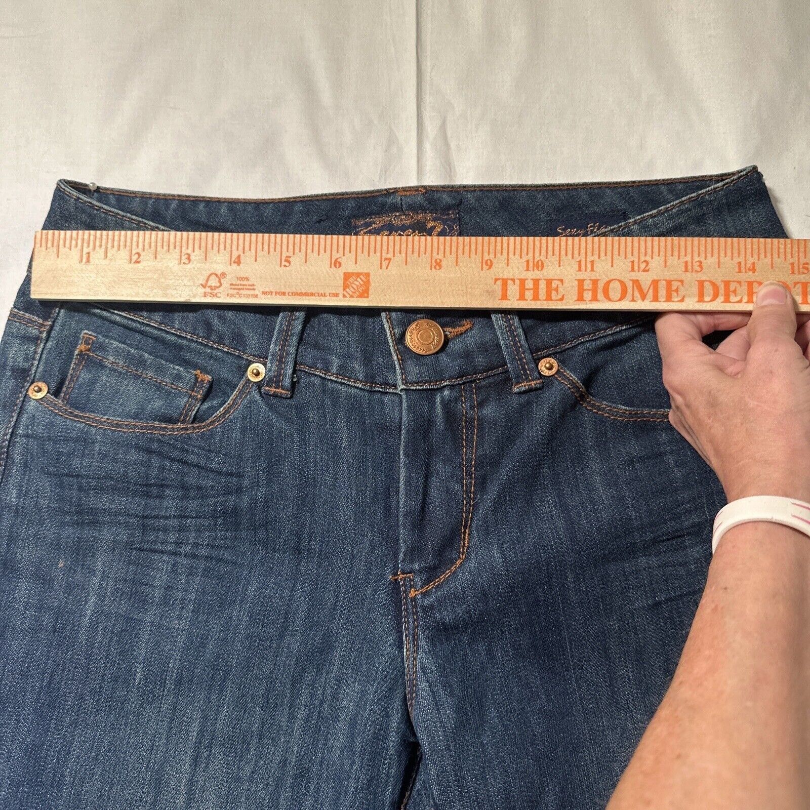Seven 7 Seven7 Blue Jeans Sz 28 Bell Bottoms Boot Cut BOHODark Wash Size 28" / US 6 / IT 42 - 6 Thumbnail