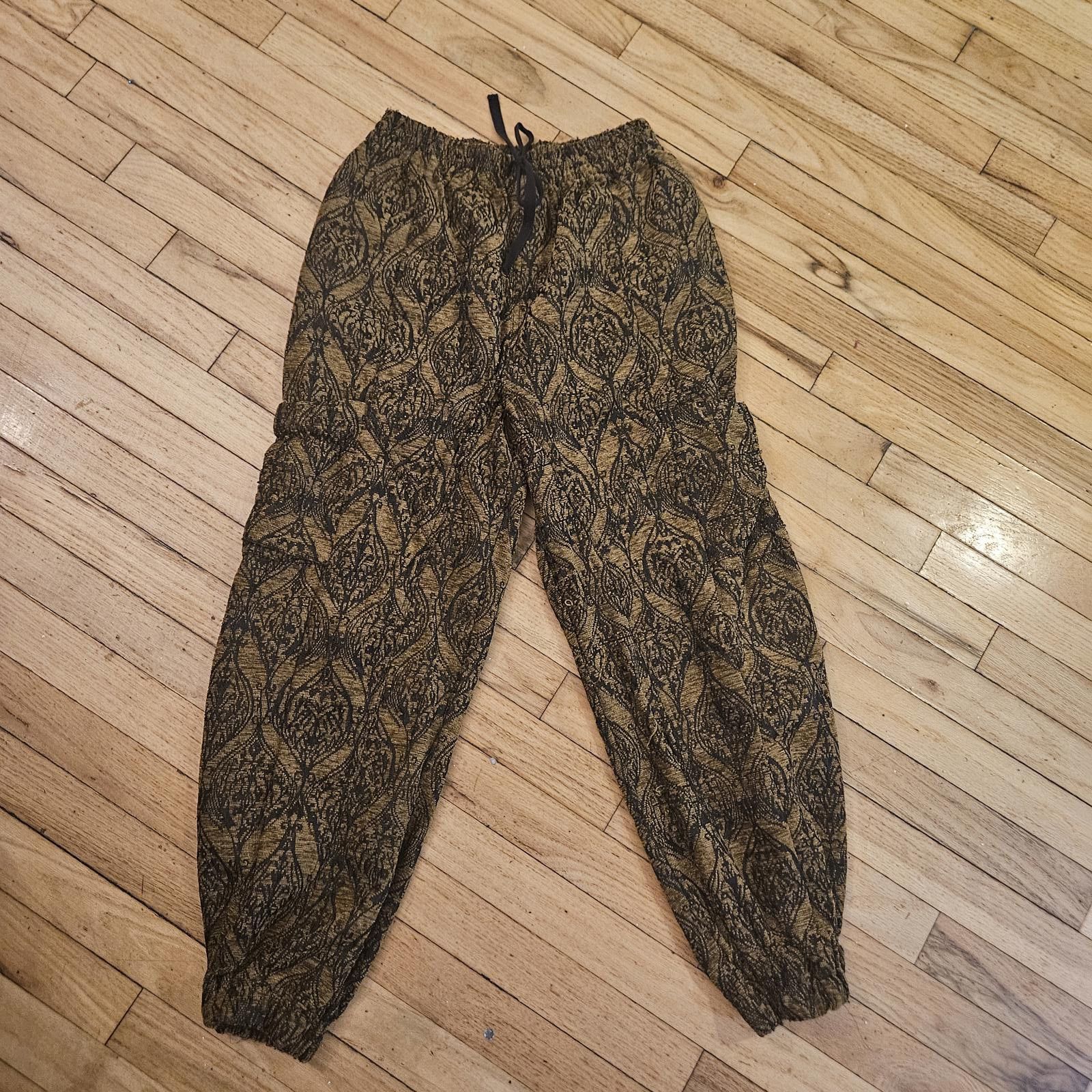 Designer Kimchi Blue Boho Harem Pants Medium M Metallic Print Joggers Size 32" / US 10 / IT 46 - 1 Thumbnail