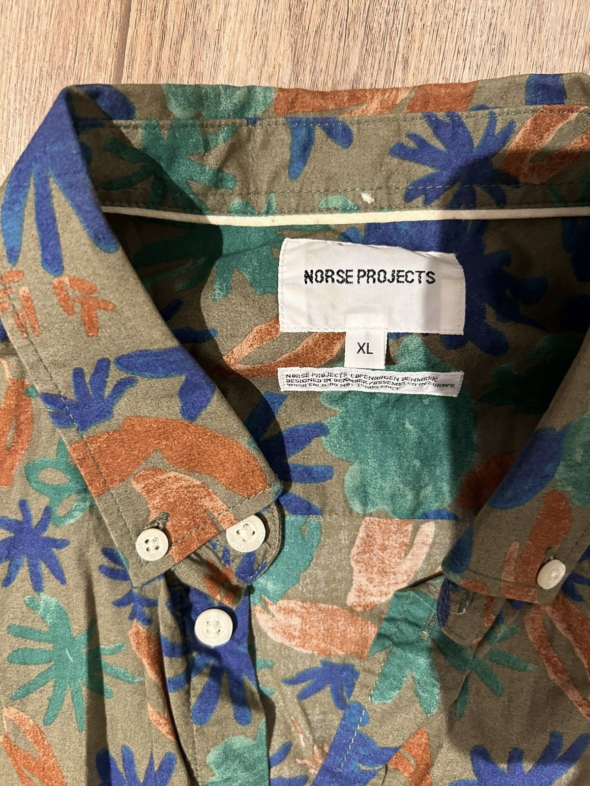 Norse Projects Botanical print button down shirt Size US XL / EU 56 / 4 - 5 Thumbnail