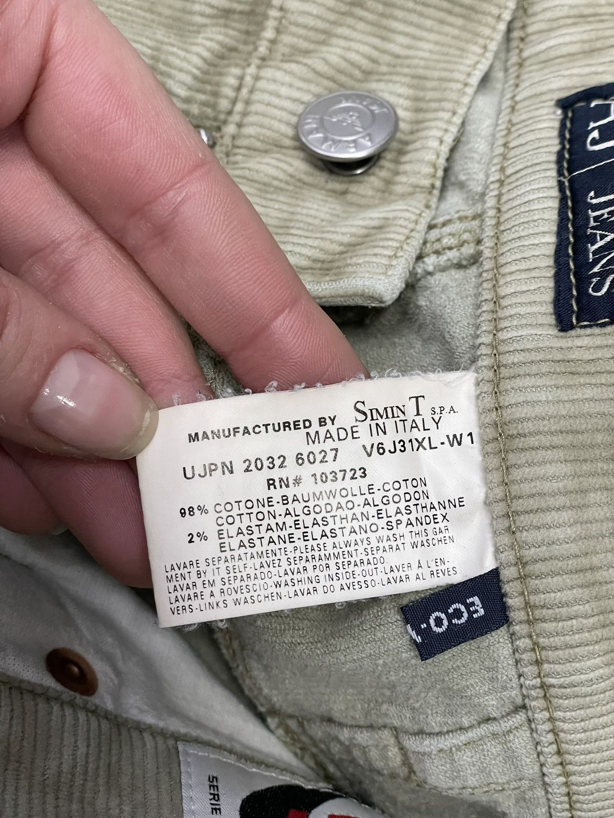 Armani Armani Jeans beige retro velvet classic comfort fit pants Size US 33 - 10 Thumbnail