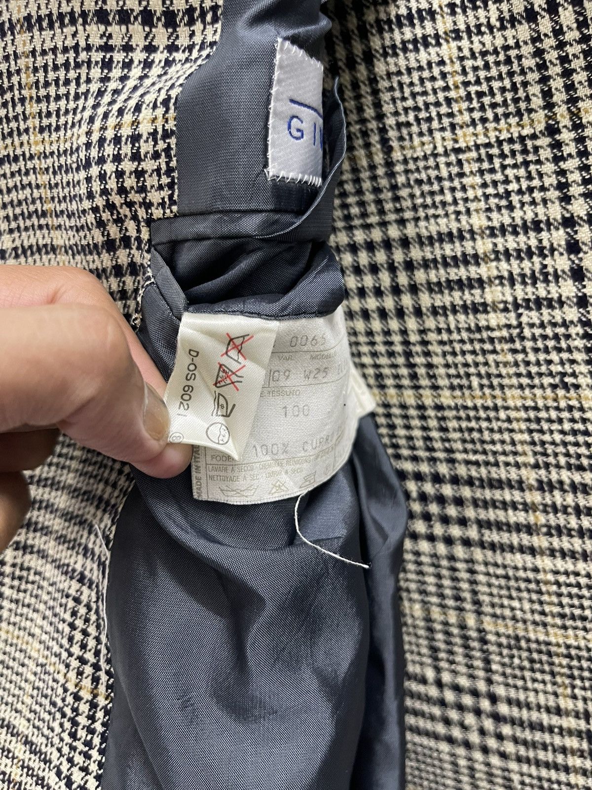 Givenchy Givenchy Gentleman Checkered Blazer Size 42R - 13 Thumbnail