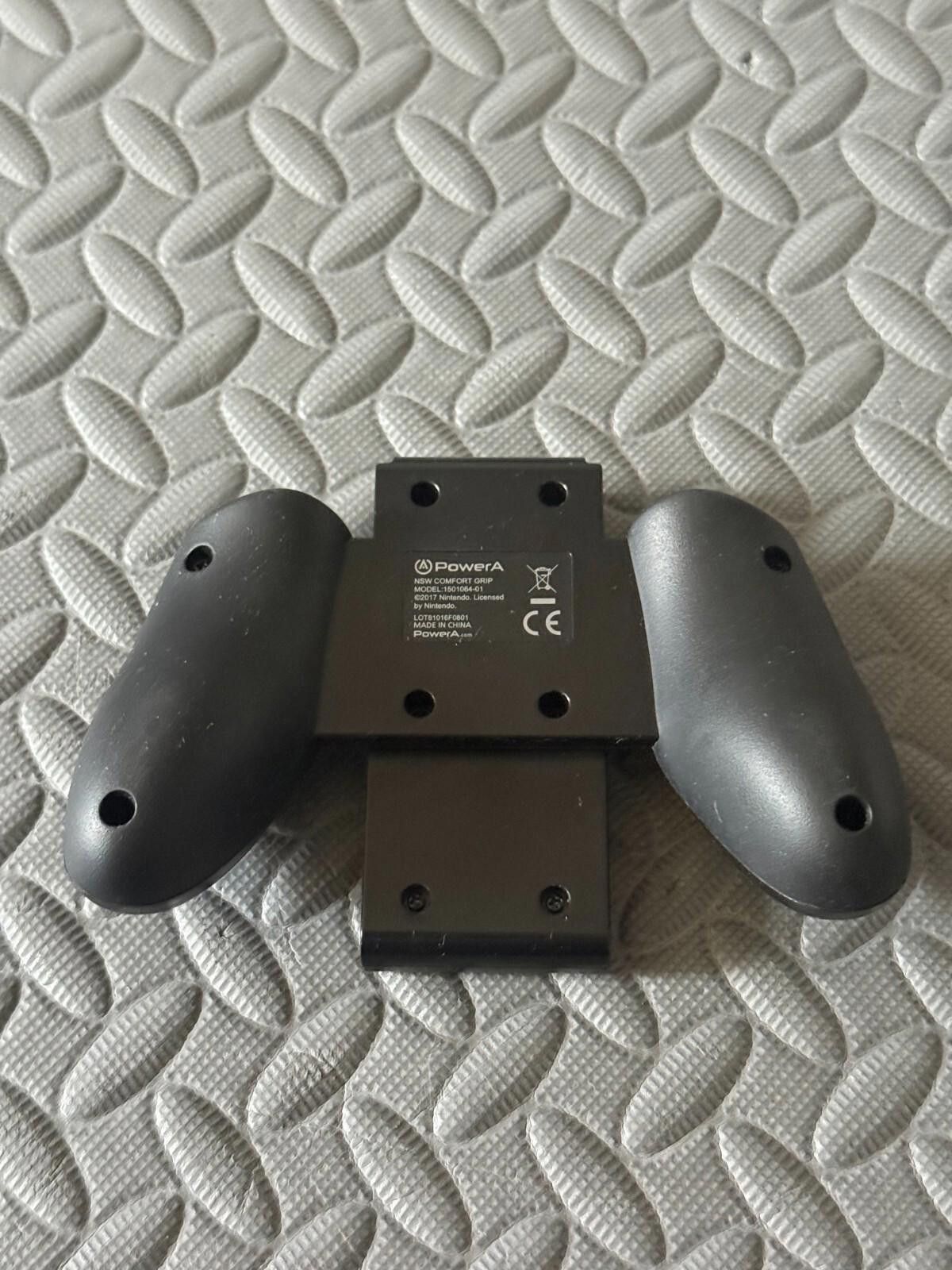 Nintendo Nintendo Switch Joy Con Comfort Grip Controller Holder Size ONE SIZE - 2 Thumbnail
