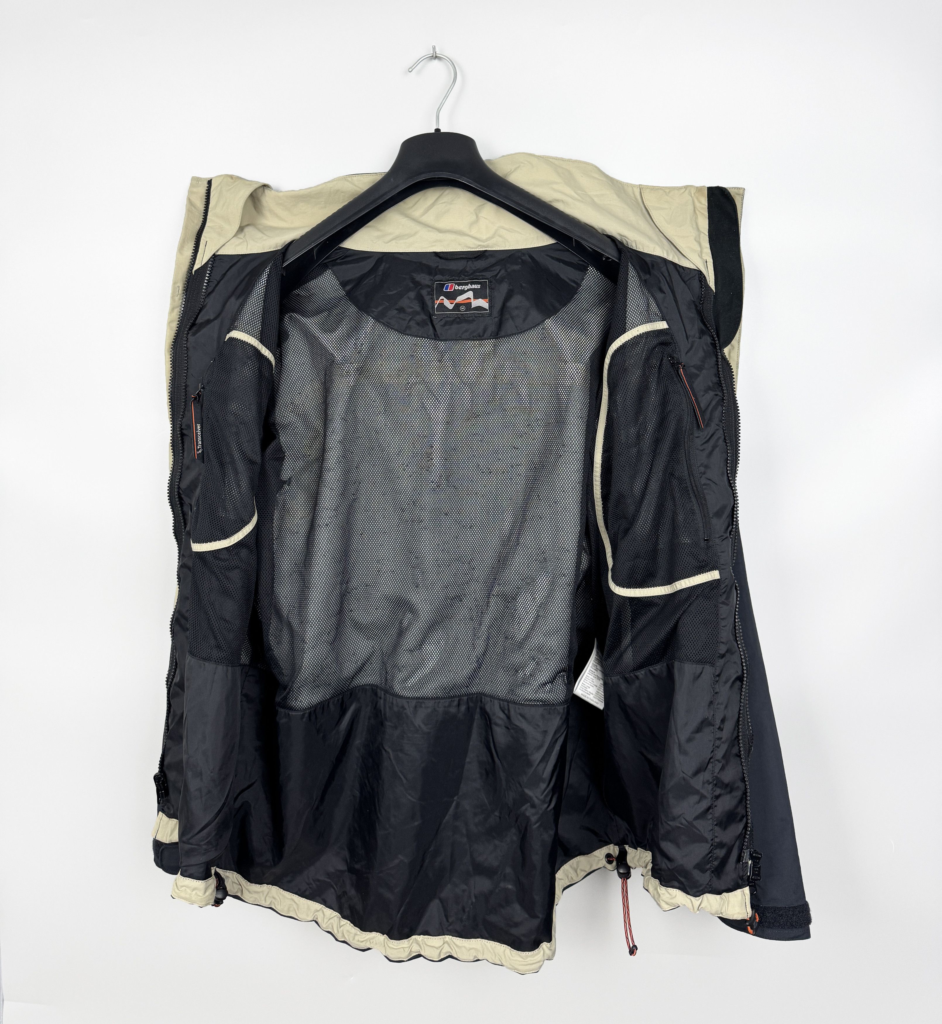 Berghaus Berghaus 3 in 1 Aquafoil Outdoor Jacket Size US M / EU 48-50 / 2 - 9 Thumbnail