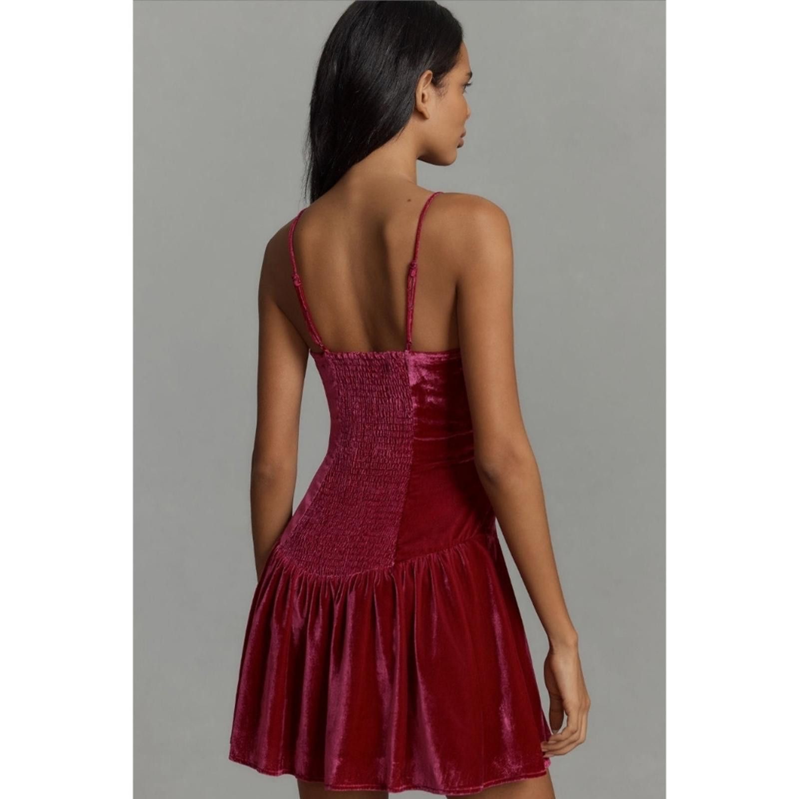 Marvel Comics NWT Maeve Drop-Waist Velvet Mini Dress Size M / US 6-8 / IT 42-44 - 5 Thumbnail