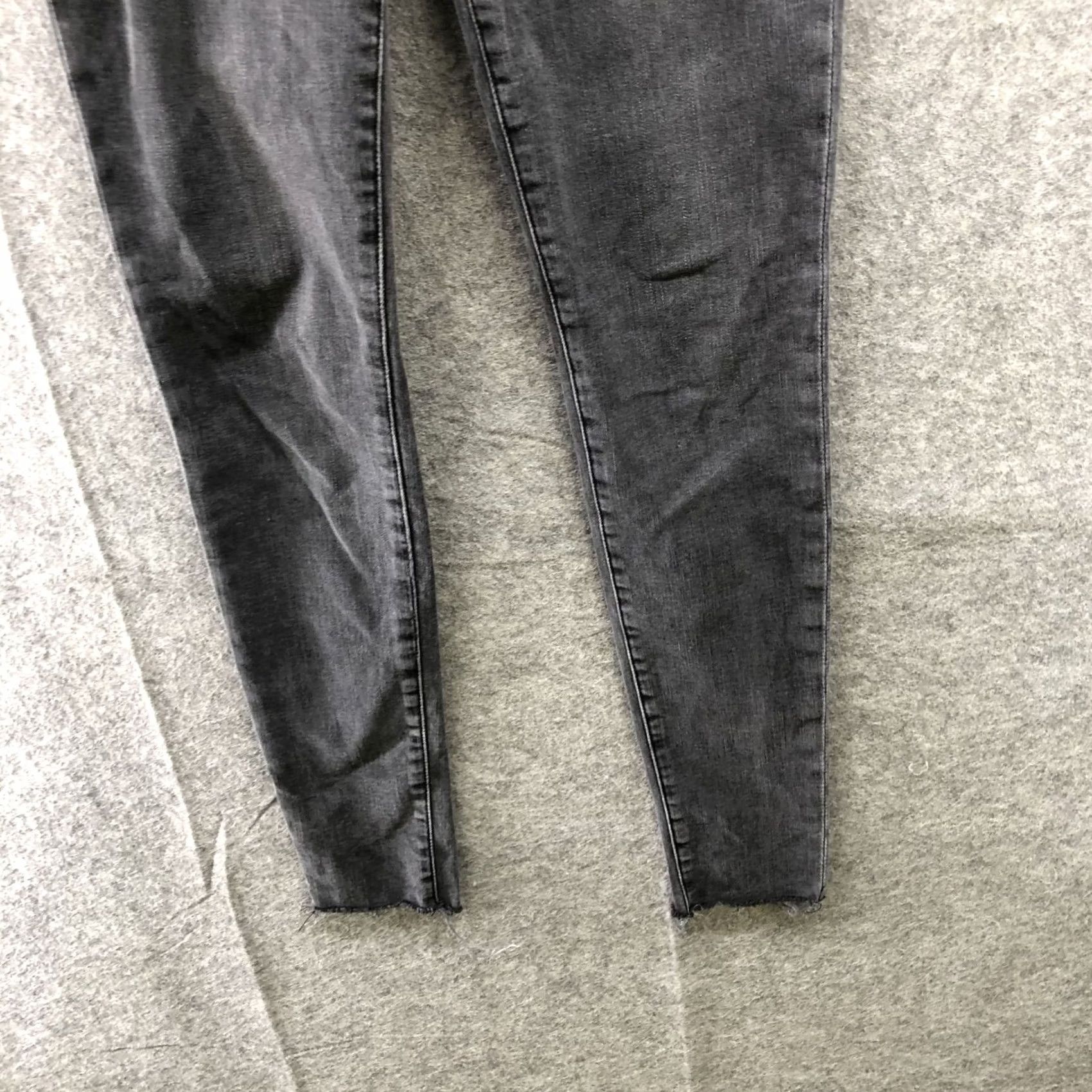Frame VINTAGE FRAME Le Skinny De Jeanne Jeans Womens Size 25 Muddywaters Washed Black Jeans 5-Pocket Distressed Stretch Womens Medium Boysen Black MESSAGE: Size 42" / US 20 - 4 Thumbnail