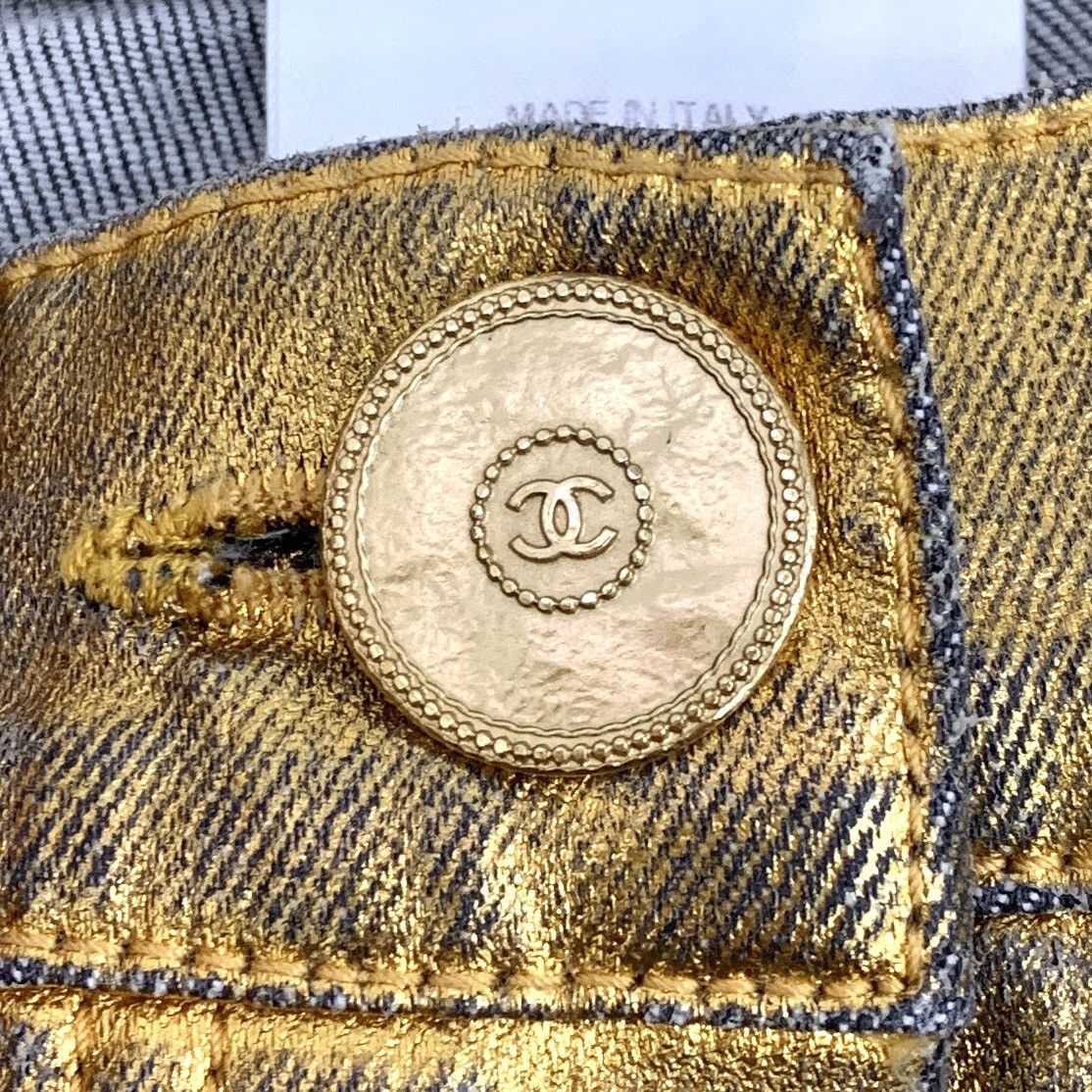 Chanel Chanel Gold Vintage Cotton Denim Casual Shorts K26WX Size 25" / US 0 / IT 36 - 5 Thumbnail