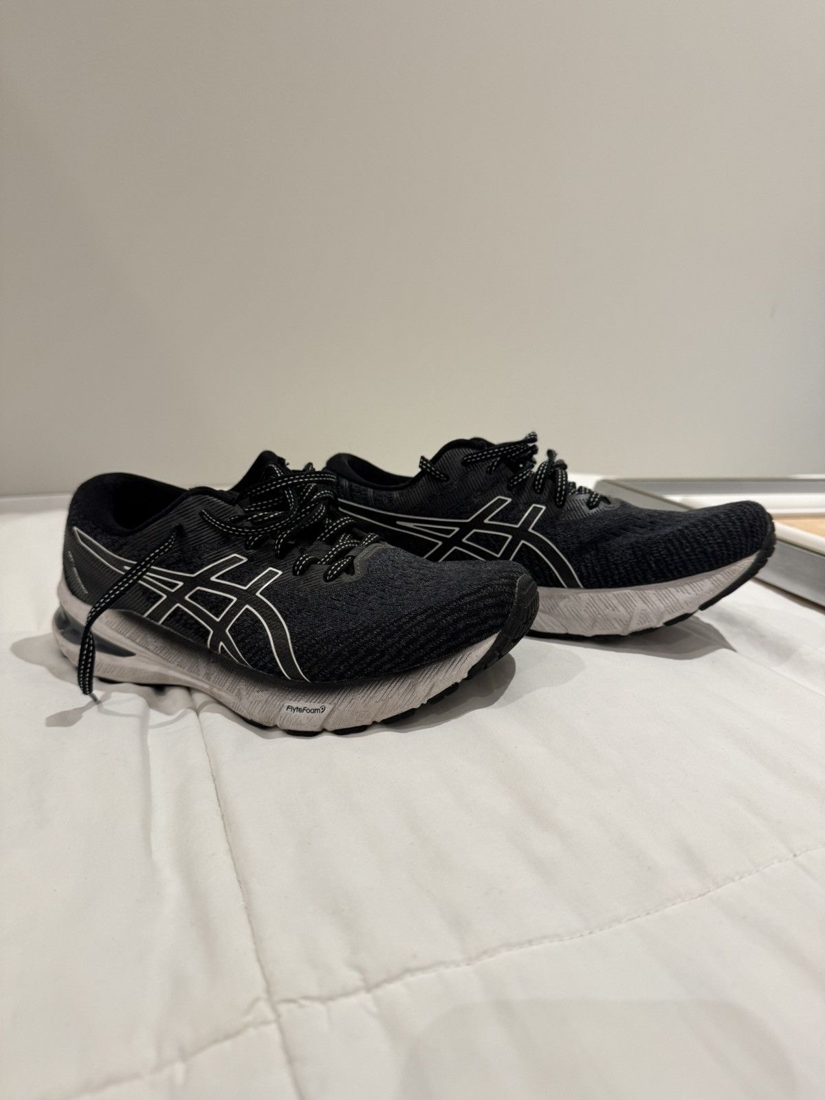 Asics ASICS GT-2000 FlyteFoam LiteTruss Size US 6 / IT 36 - 1 Thumbnail